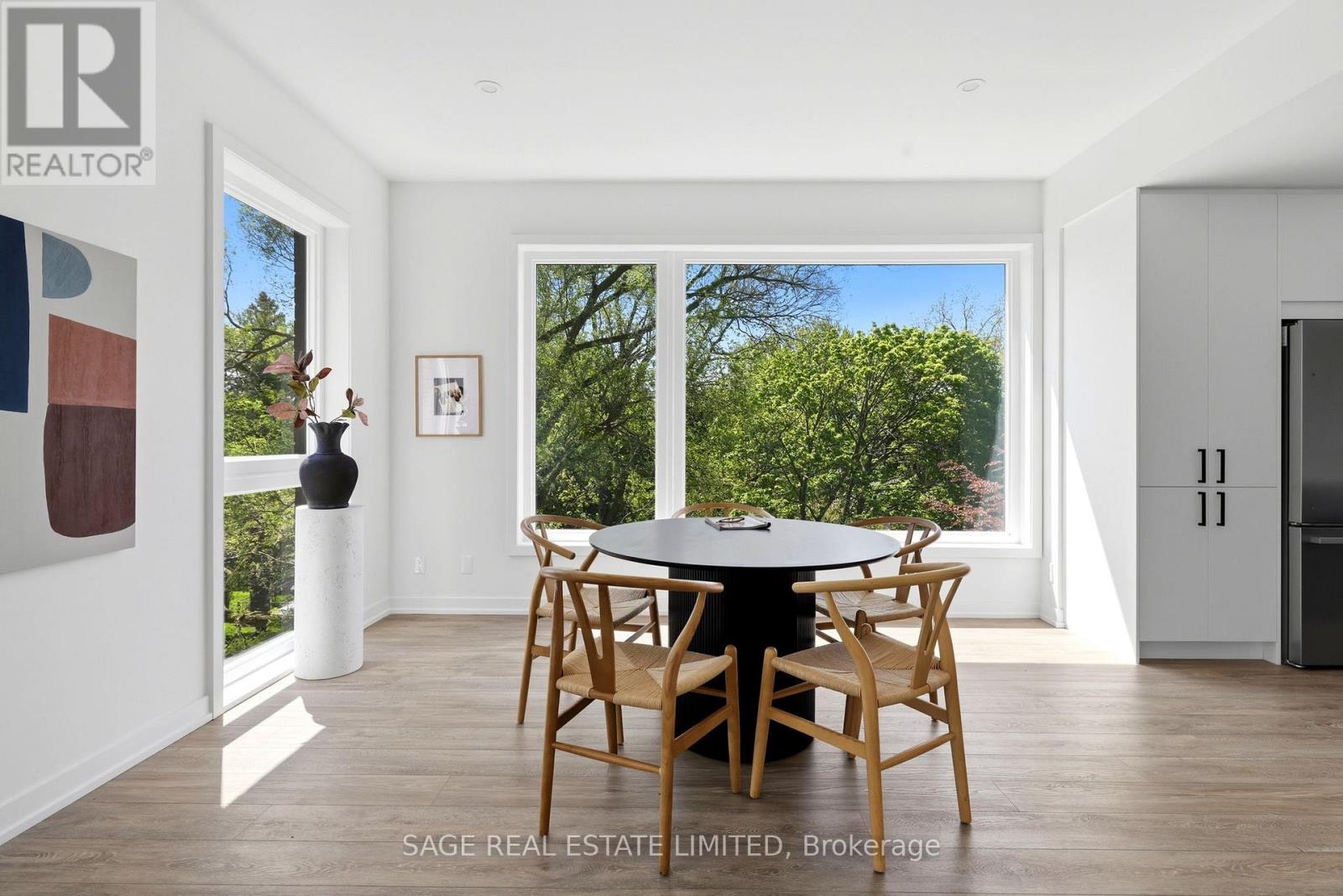 #21 35 BIRCHCLIFF AVENUE - 4