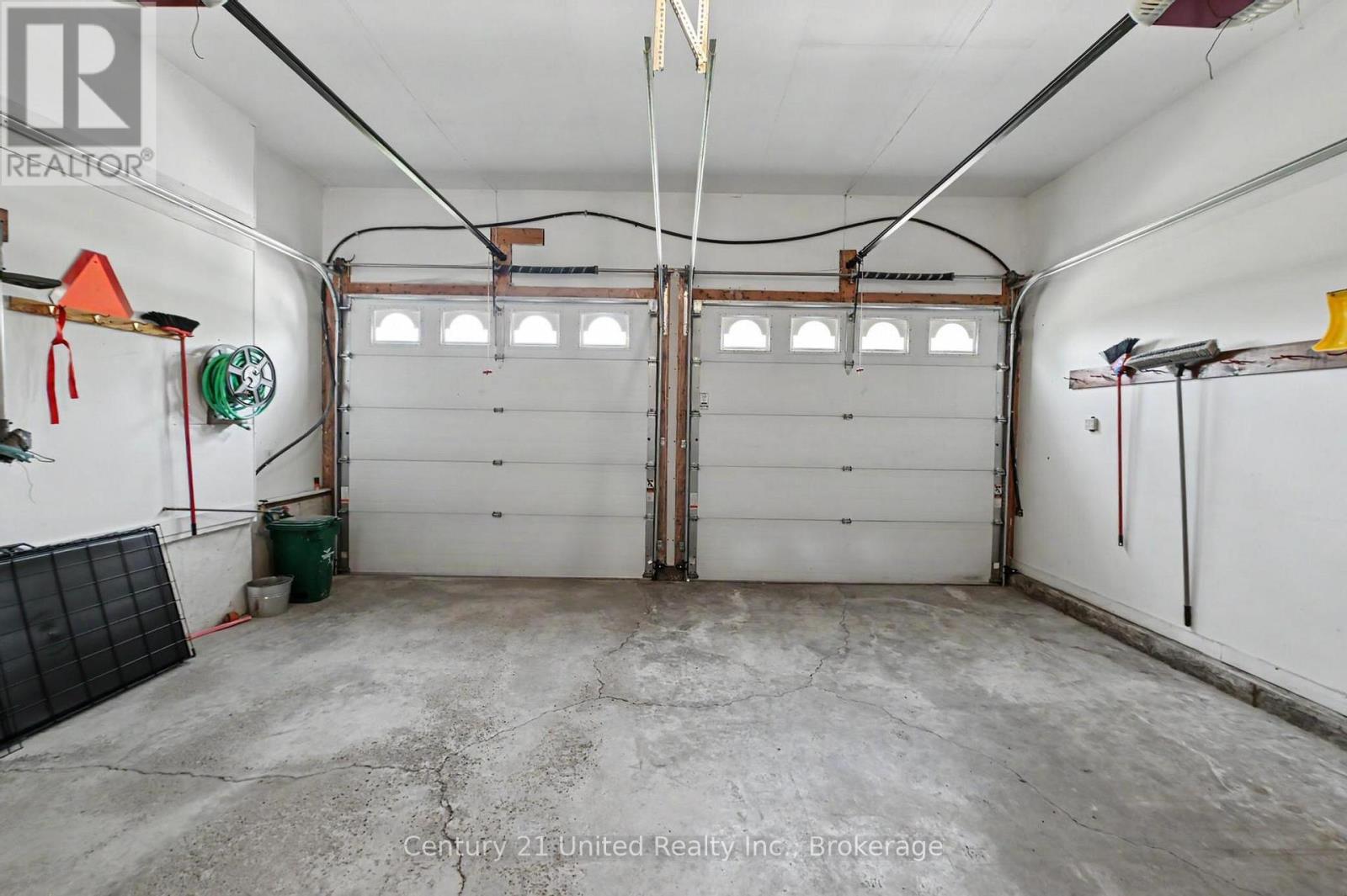29 FRIENDLY ACRES ROAD - 37