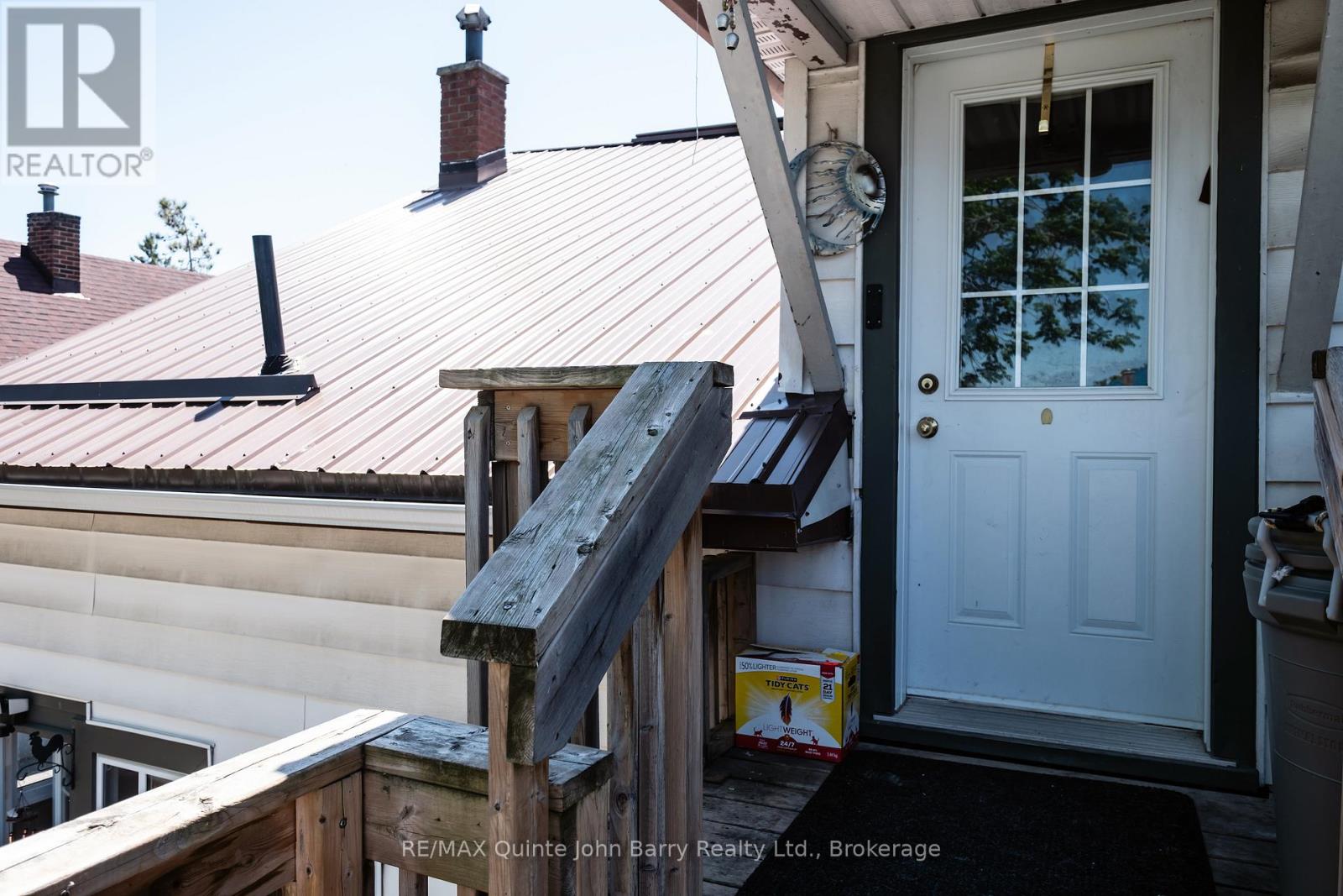 15 MERCIA STREET - 33