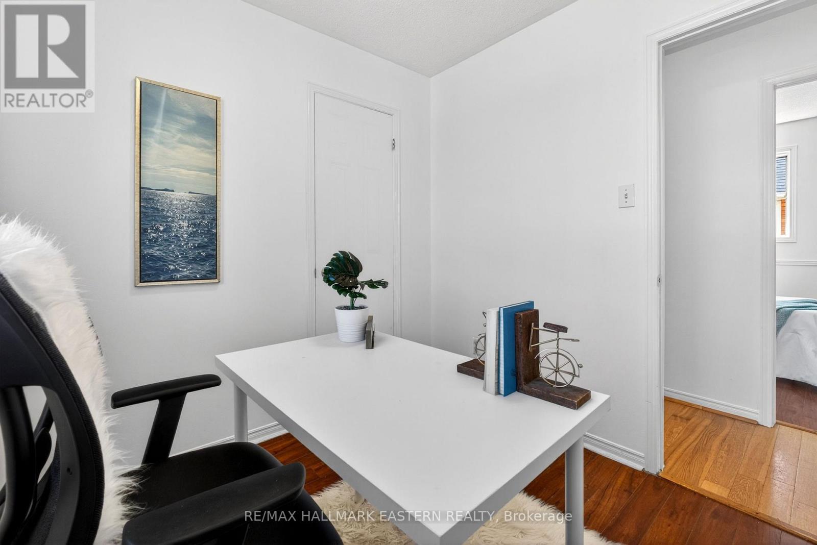 168 TOWERHILL ROAD N - 20