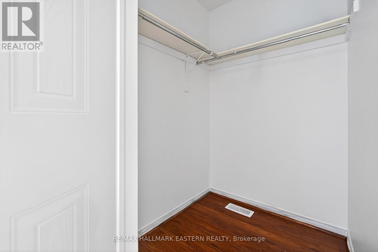 168 TOWERHILL ROAD N - 16