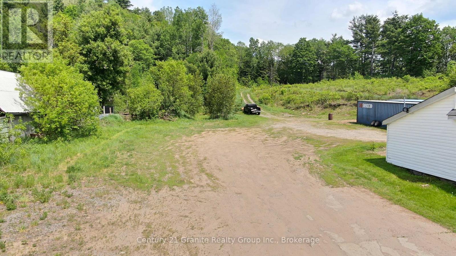 47 & 55 CLEAK AVENUE, Bancroft (Bancroft Ward) — photo 2
