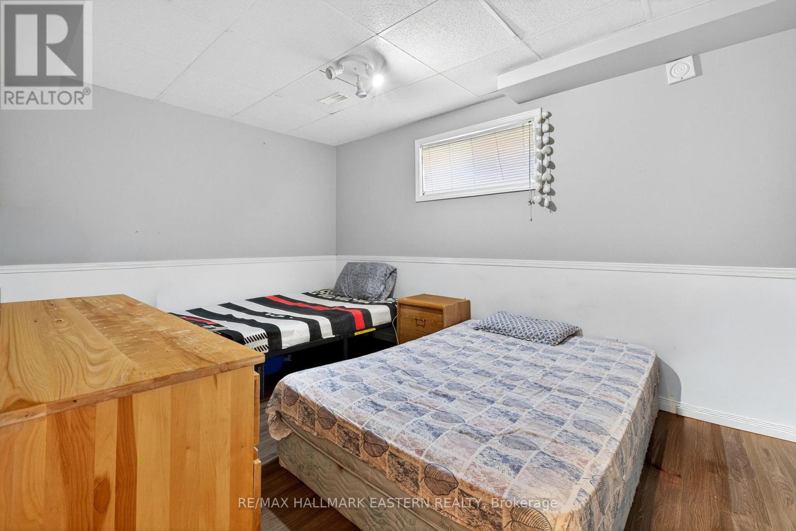 168 TOWERHILL ROAD N - 36