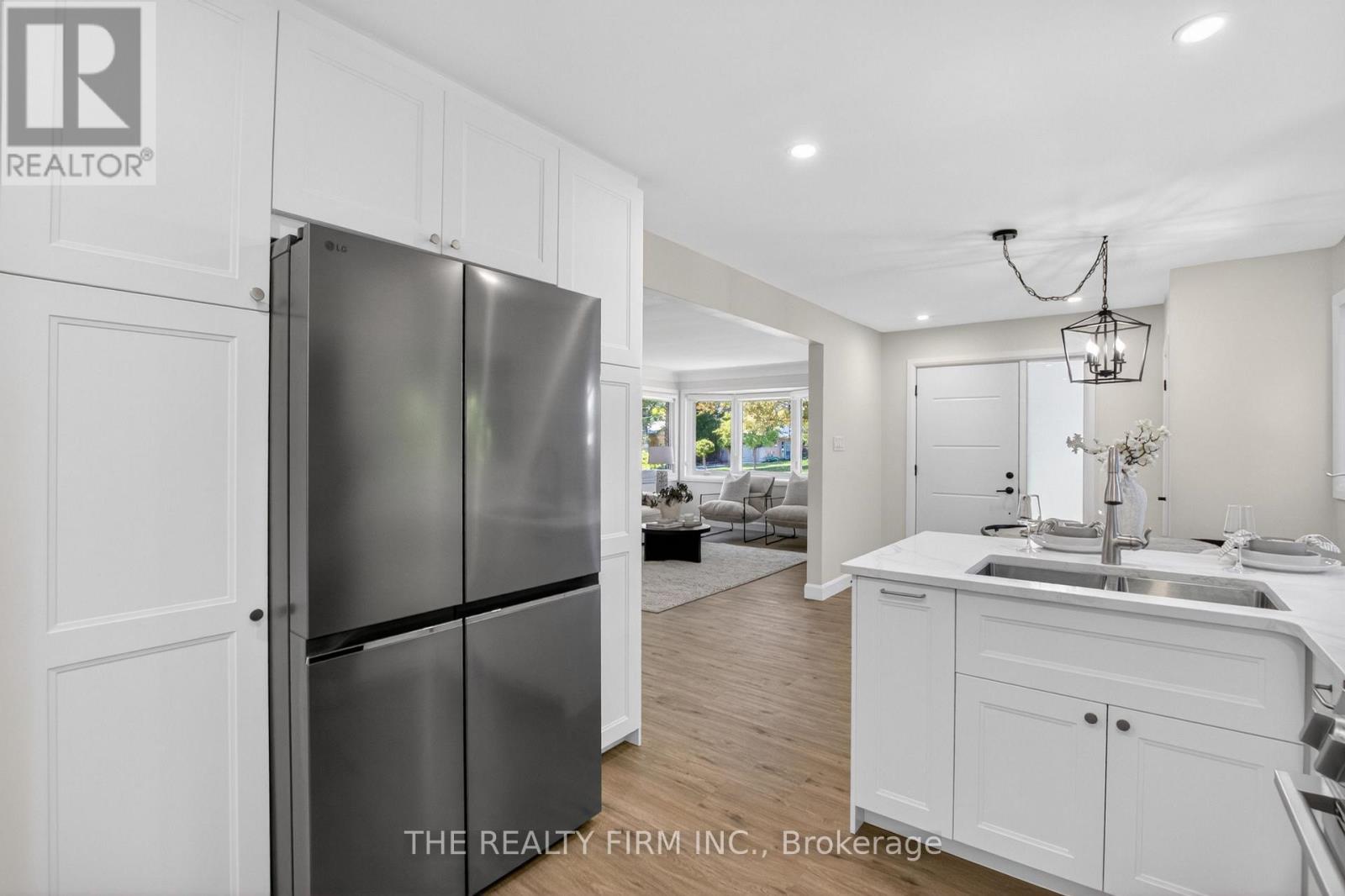 493 CYPRESS AVENUE - 8