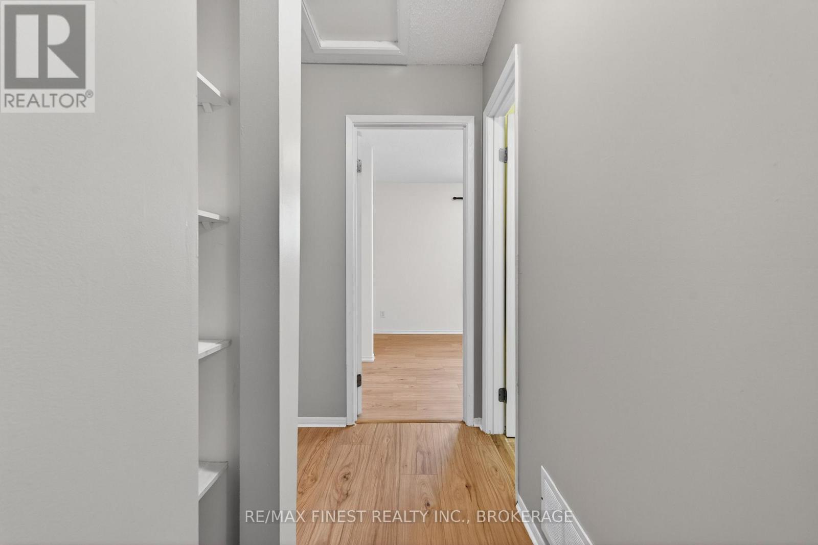 #79 833 DATZELL LANE - 17