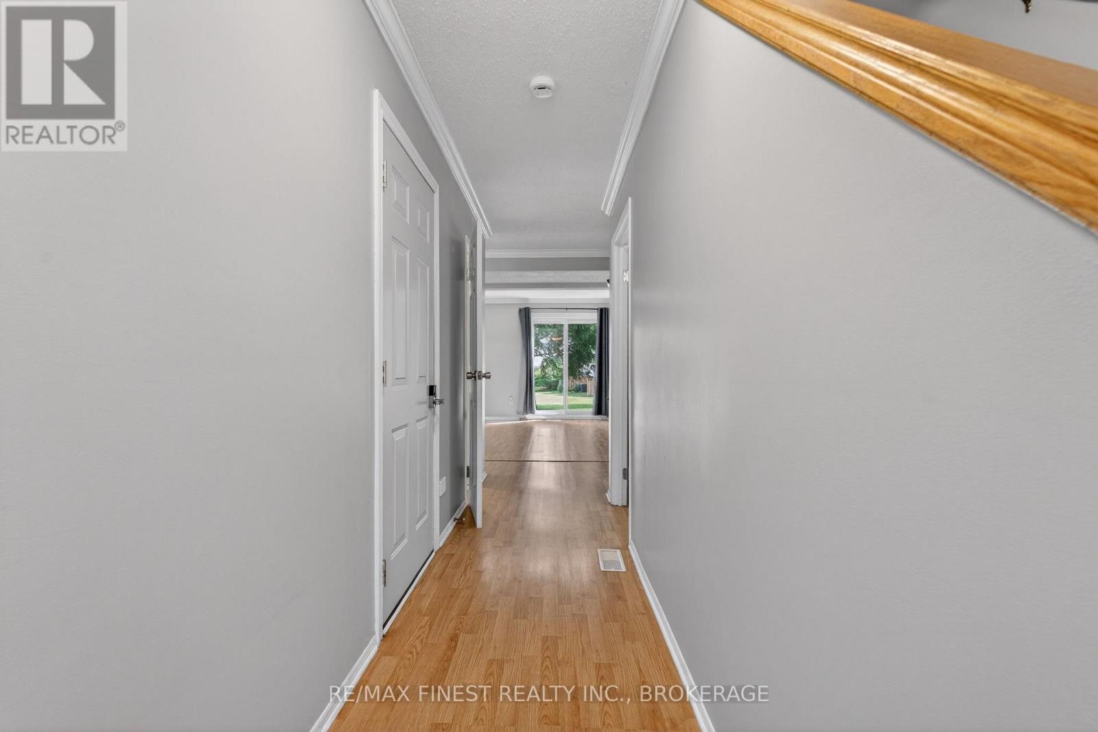 #79 833 DATZELL LANE - 7