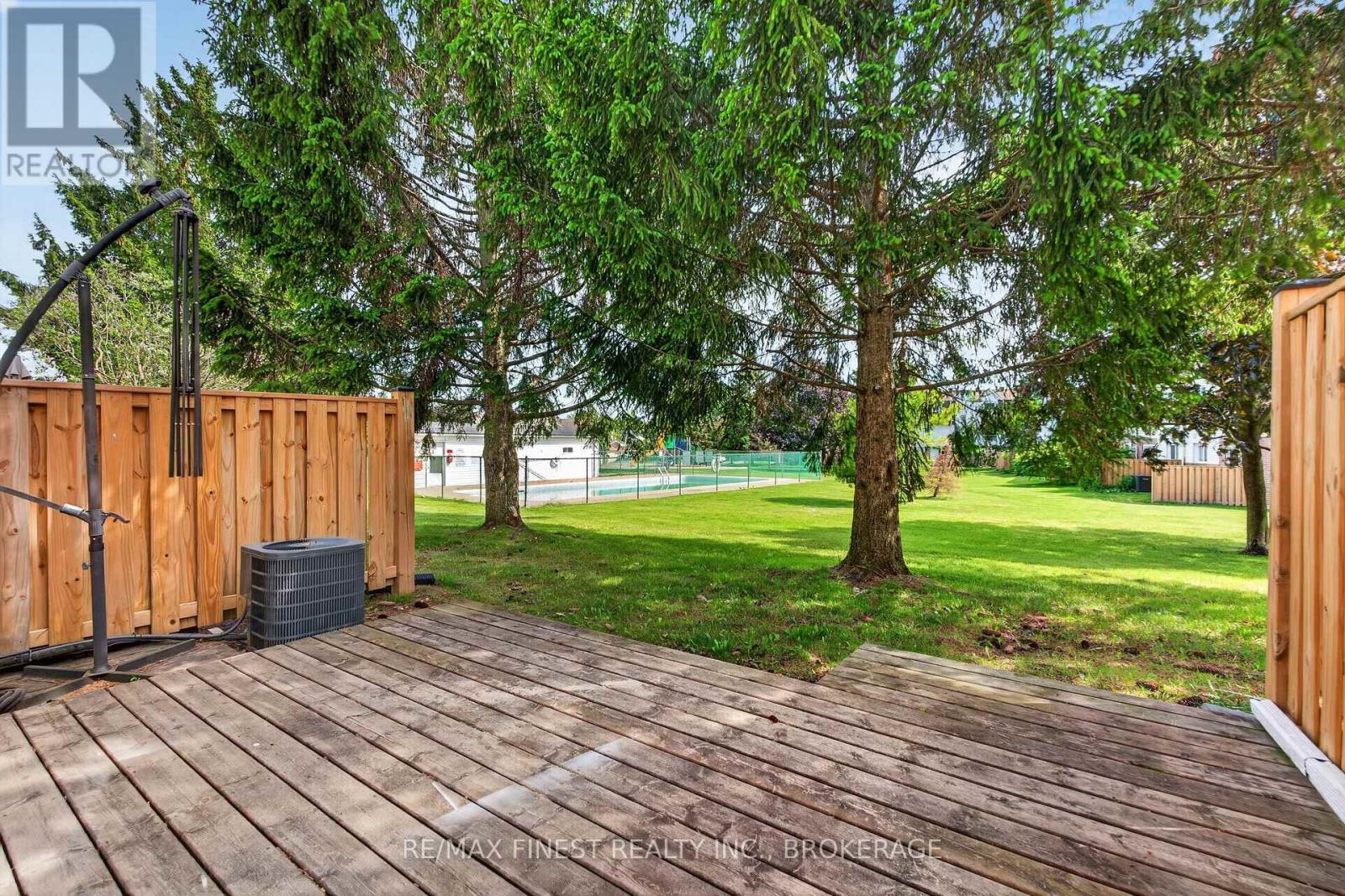 #79 833 DATZELL LANE - 32