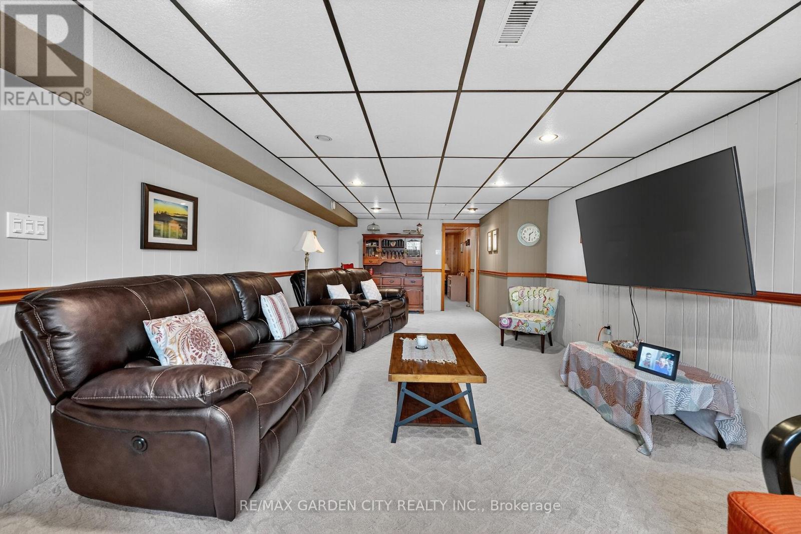 519 BUNTING ROAD - 26
