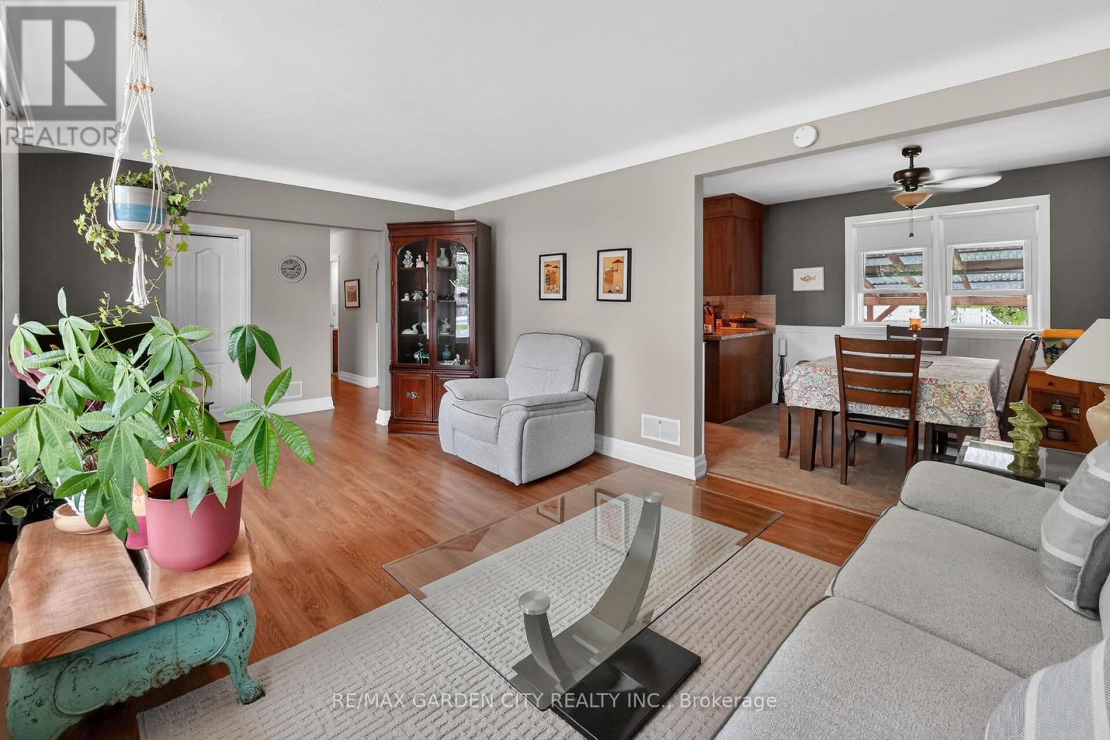 519 BUNTING ROAD - 7