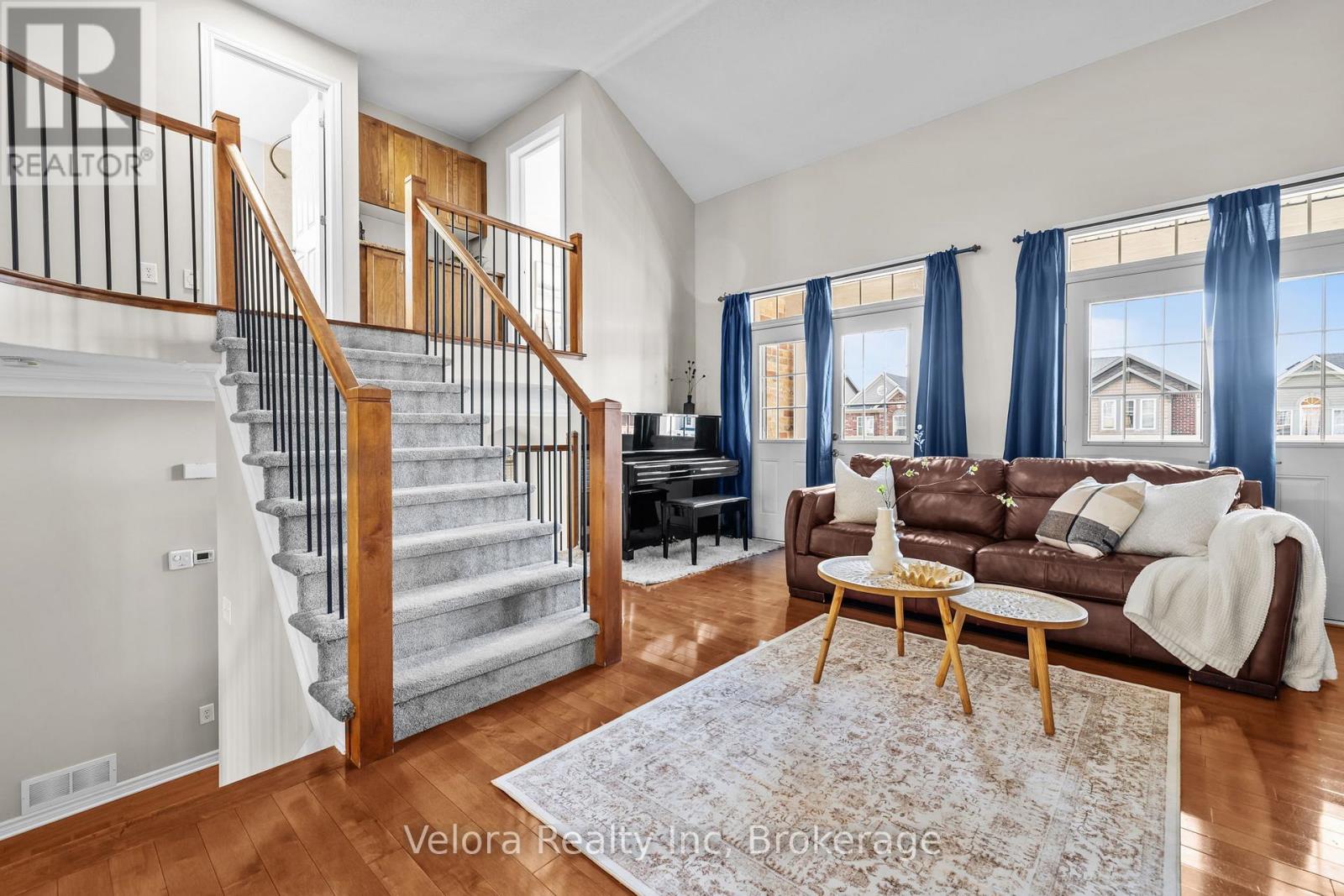 3 Bed, 3 Bath House for Sale in Ottawa – 607 ROSEHILL AVENUE, Ottawa – MLS# X13241160 - Image 22