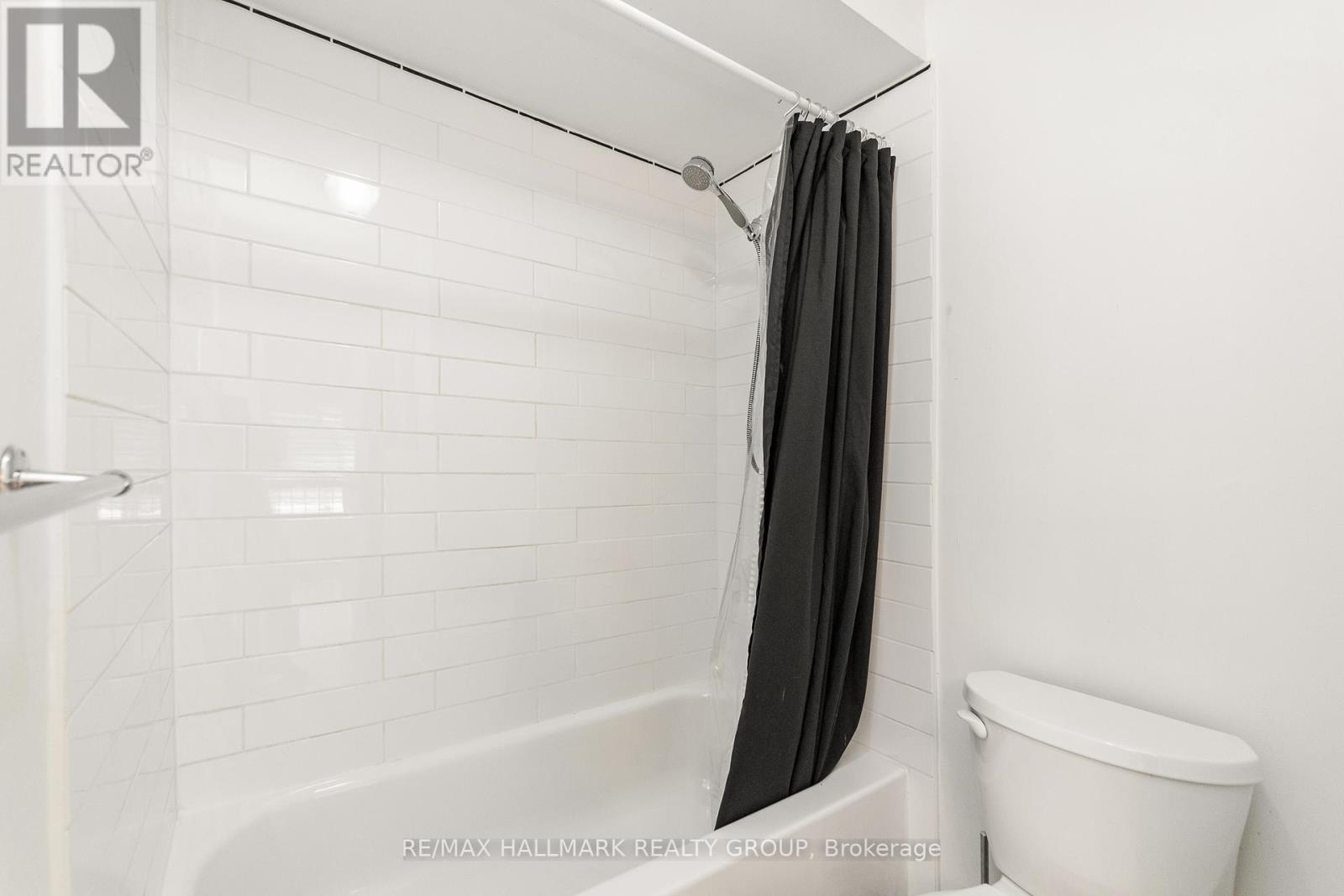 6931 DU BOIS AVENUE - 41