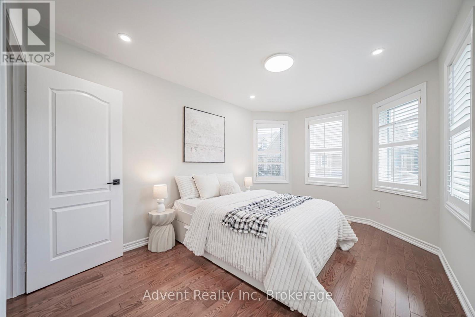 2 ALBERT BAILY WAY - 33