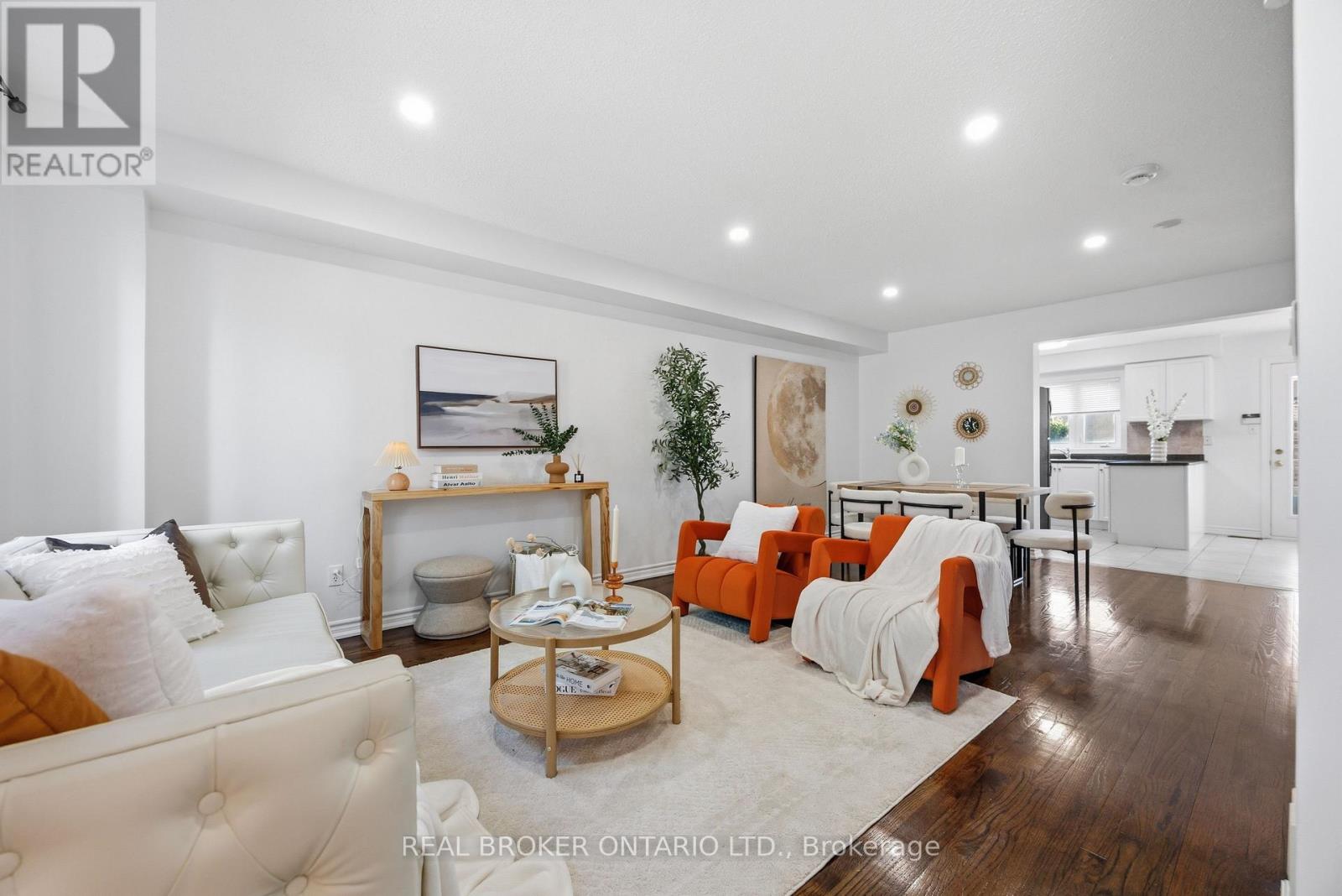 161 SOUTH UNIONVILLE AVENUE - Image 2