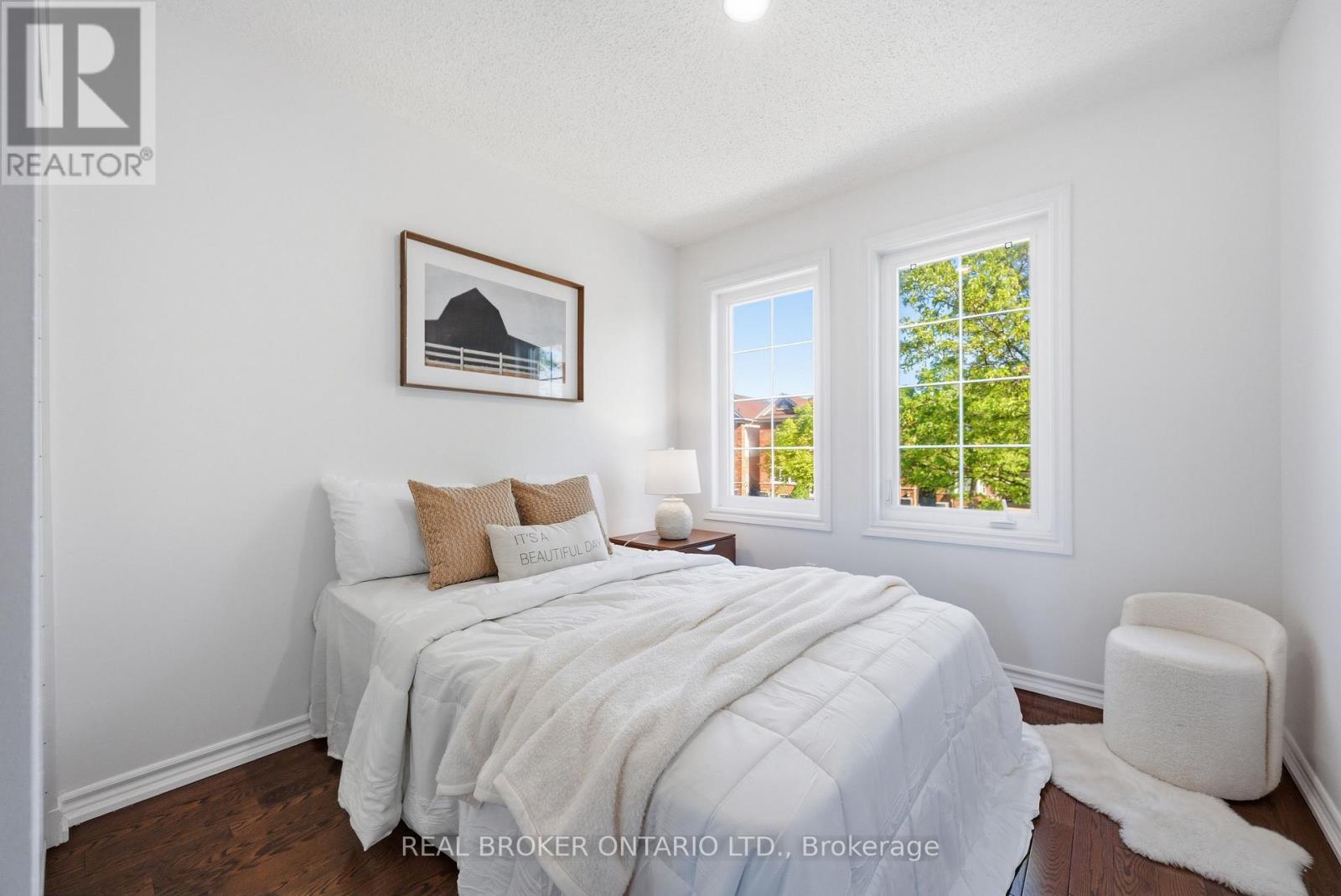 161 SOUTH UNIONVILLE AVENUE - 26