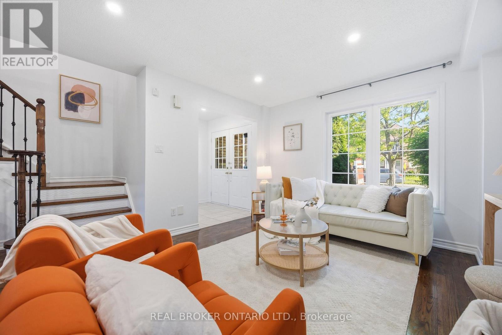 161 SOUTH UNIONVILLE AVENUE - 8