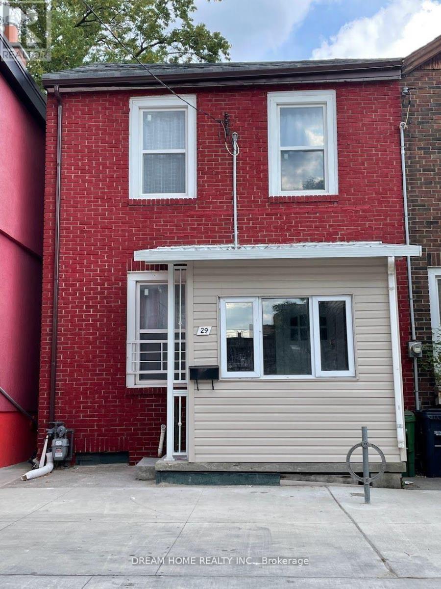 Listing photo of 2ND FLOOR - 29 GLASGOW STREET