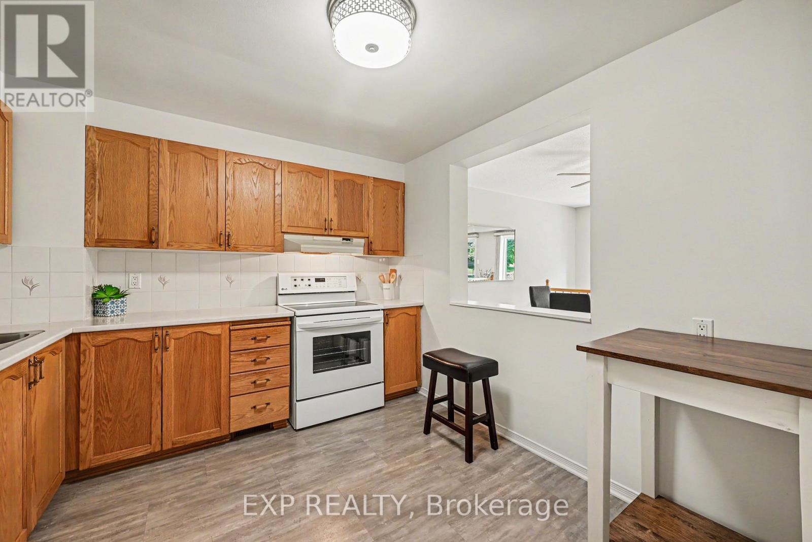 1859 SUMMERFIELDS CRESCENT - 8