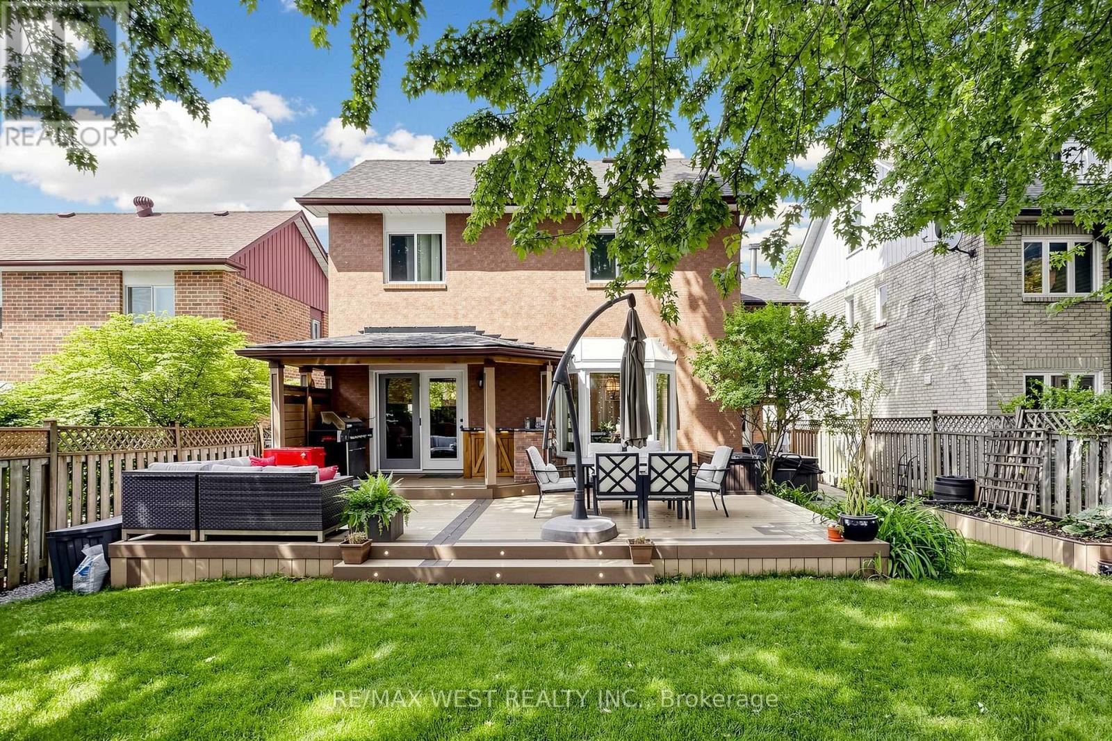 1931 FAIRPORT ROAD - 35