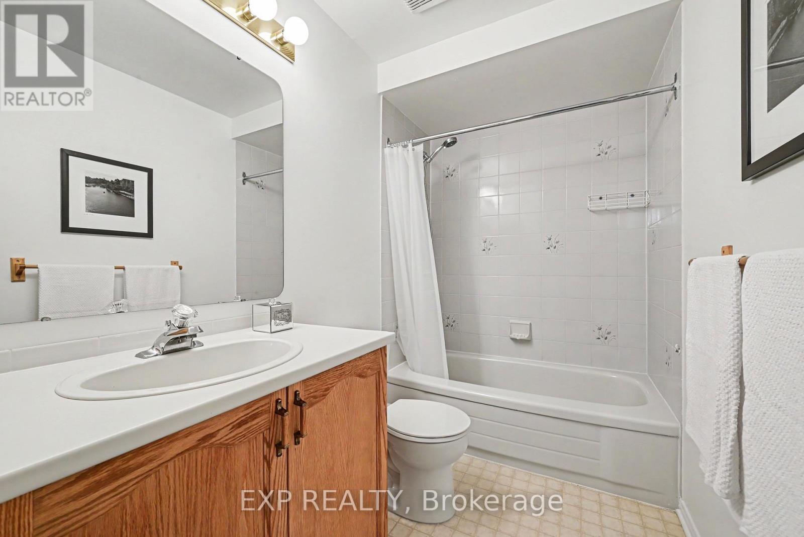 1859 SUMMERFIELDS CRESCENT - 16