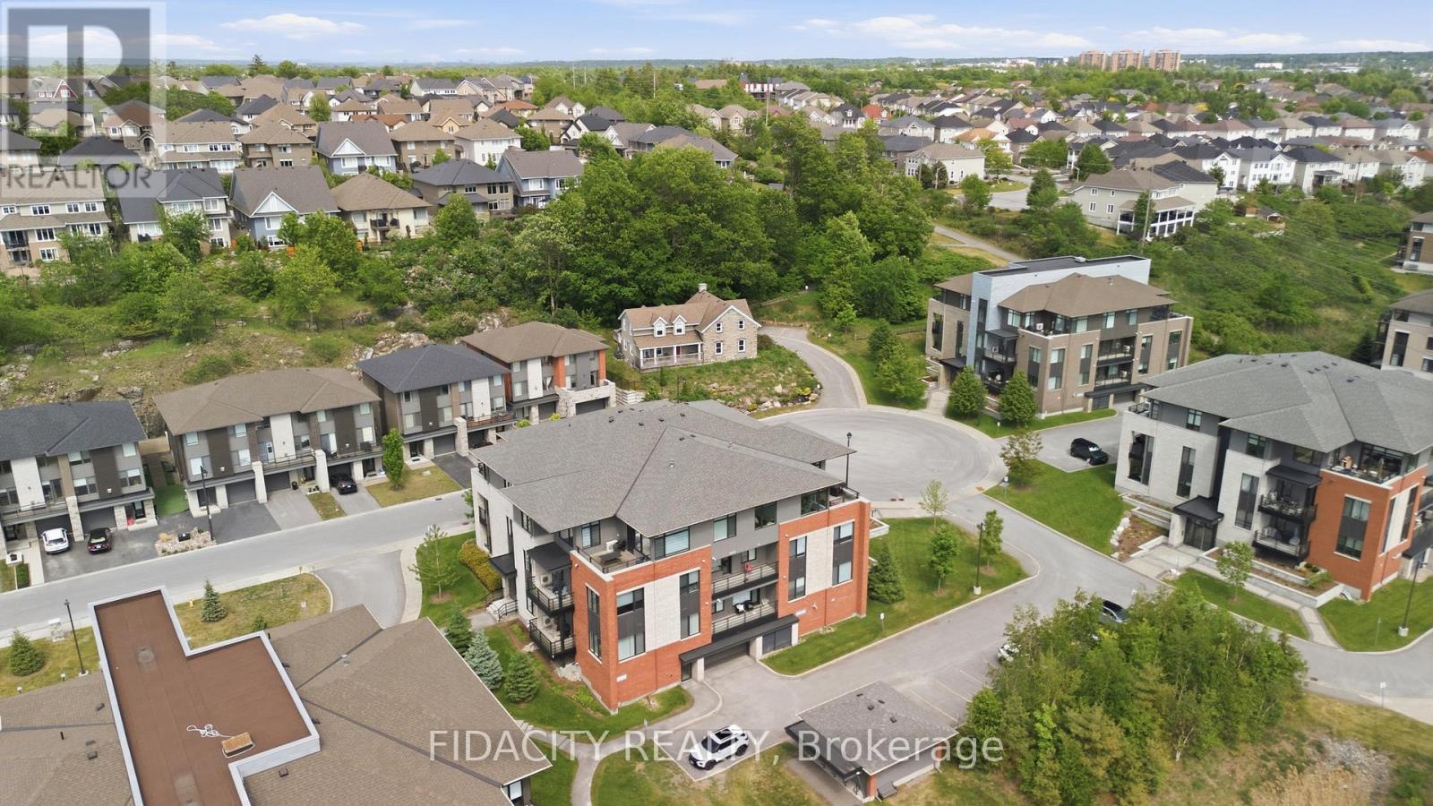 3 Bed, 2 Bath Apartment for Sale in Ottawa – 301 – 180 BOUNDSTONE WAY, Ottawa – MLS# X13253756 - Image 4