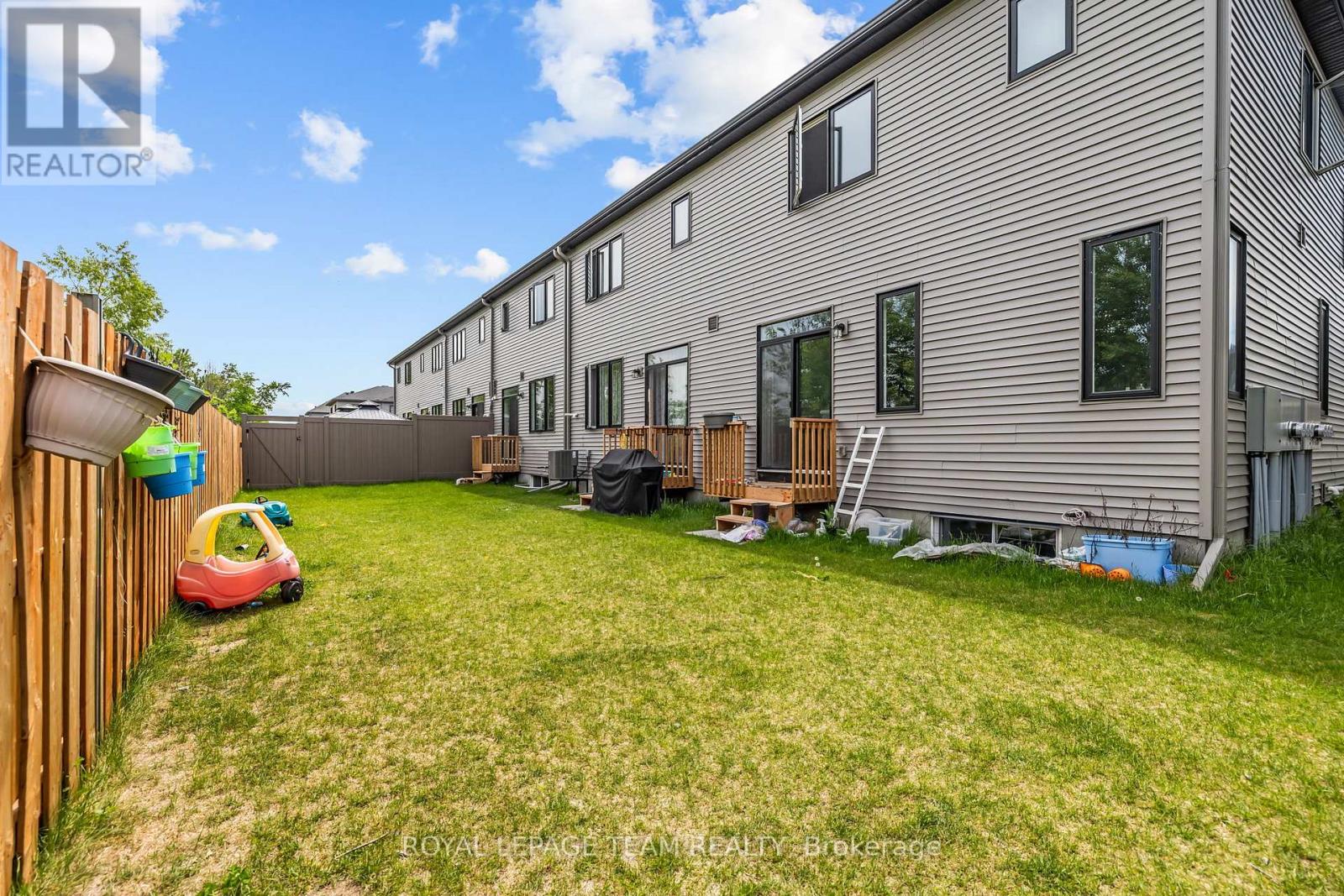 4 Bed, 4 Bath House for Rent in Ottawa – 301 ELSIE MACGILL WALK, Ottawa – MLS# X13253794 - Image 22