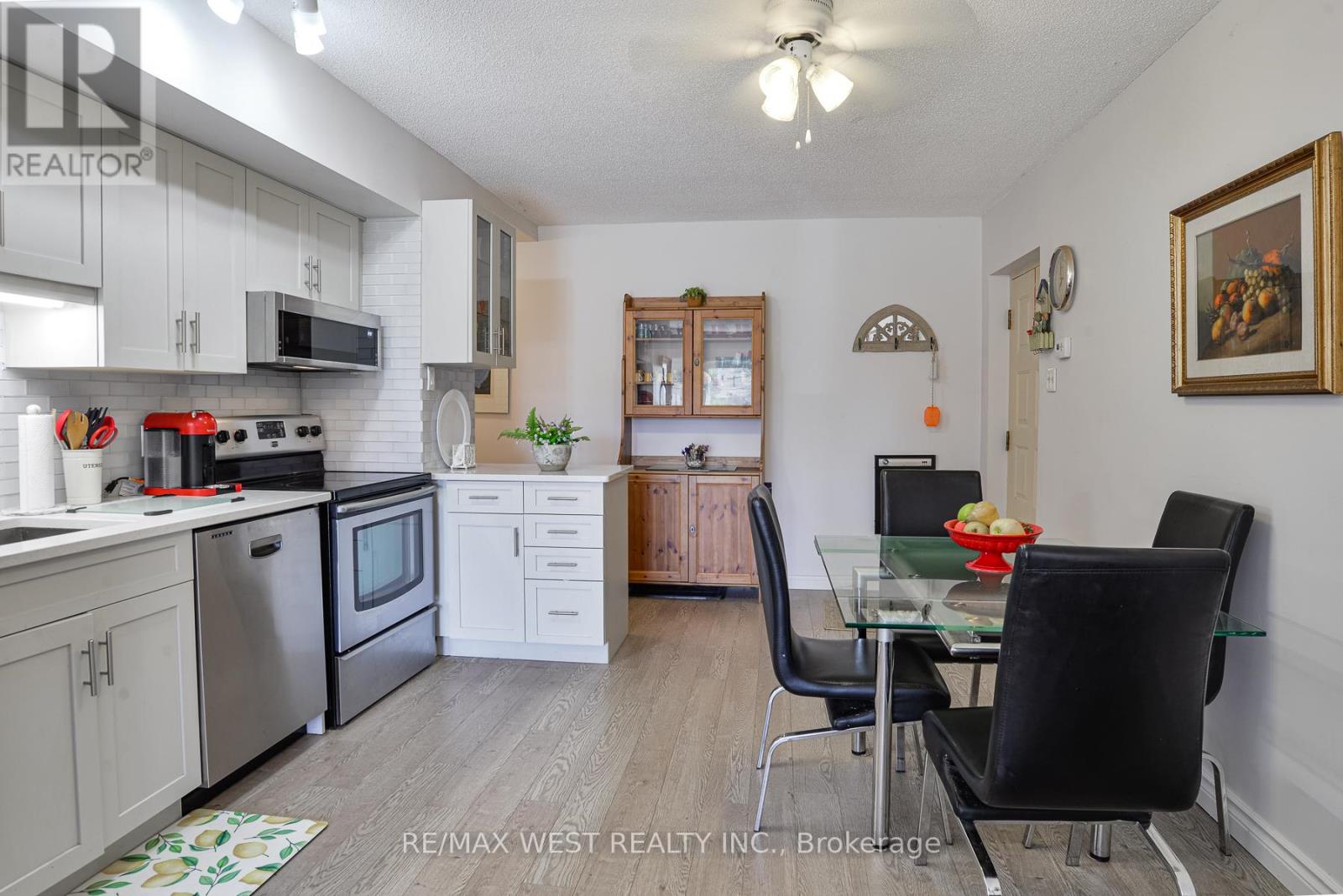 #16 60 LAGUNA PARKWAY - 5