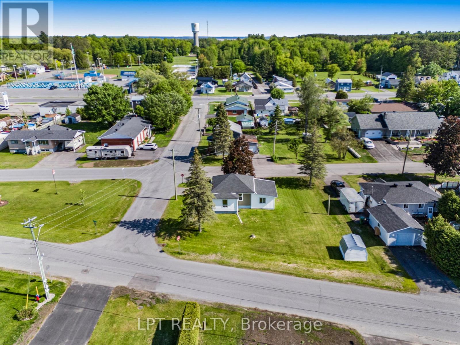 31 JOHNSTON STREET - 28