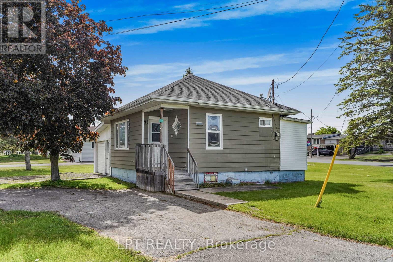 31 JOHNSTON STREET - 4