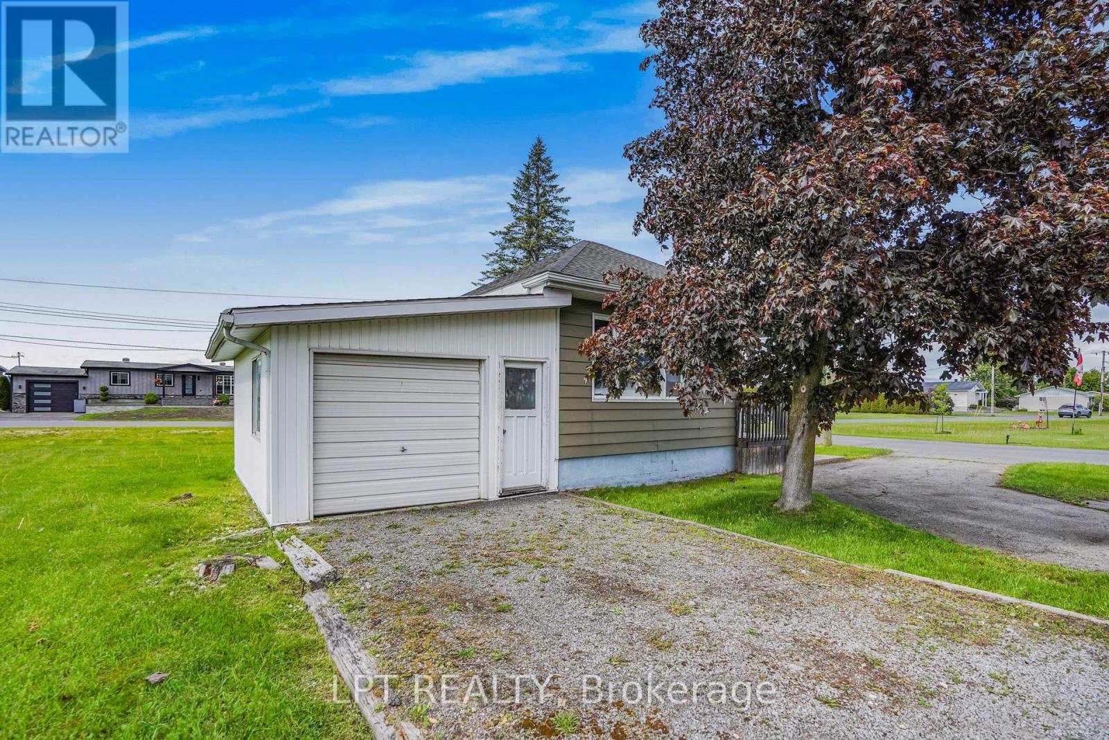 31 JOHNSTON STREET - Image 2