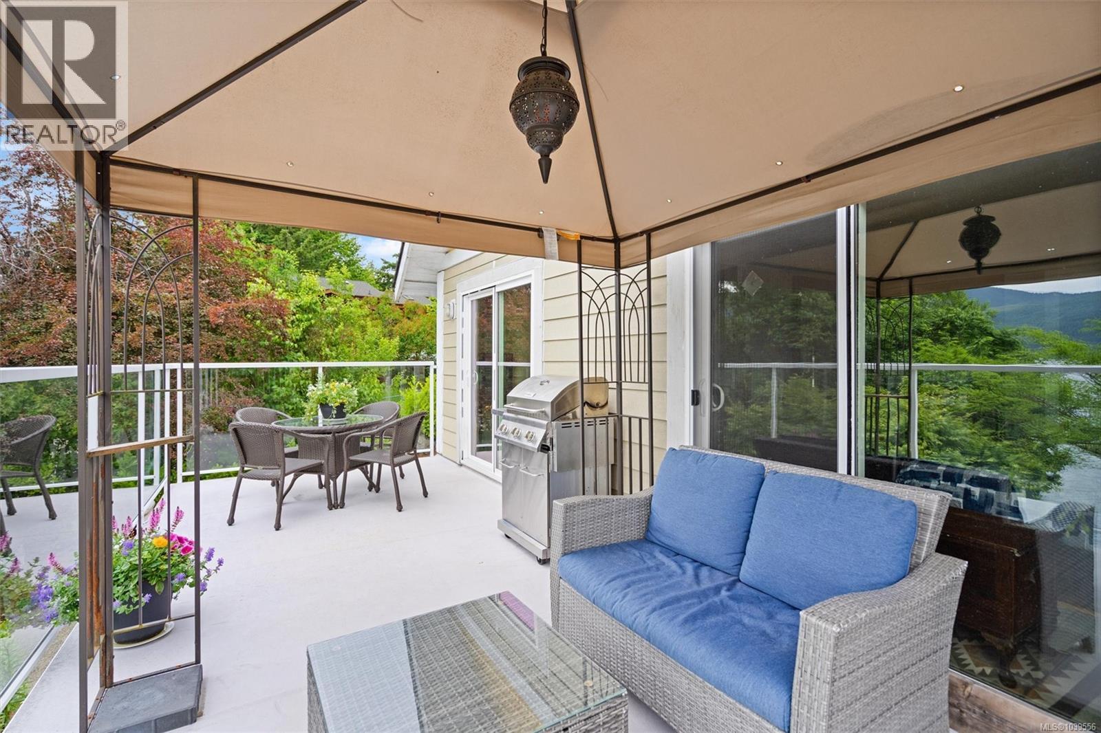 8500 Maple Ridge Rd - 14