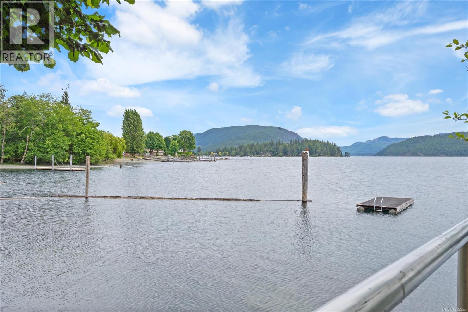 8500 Maple Ridge Rd - 44