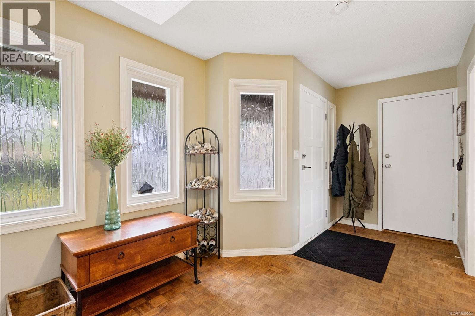 8500 Maple Ridge Rd - 6