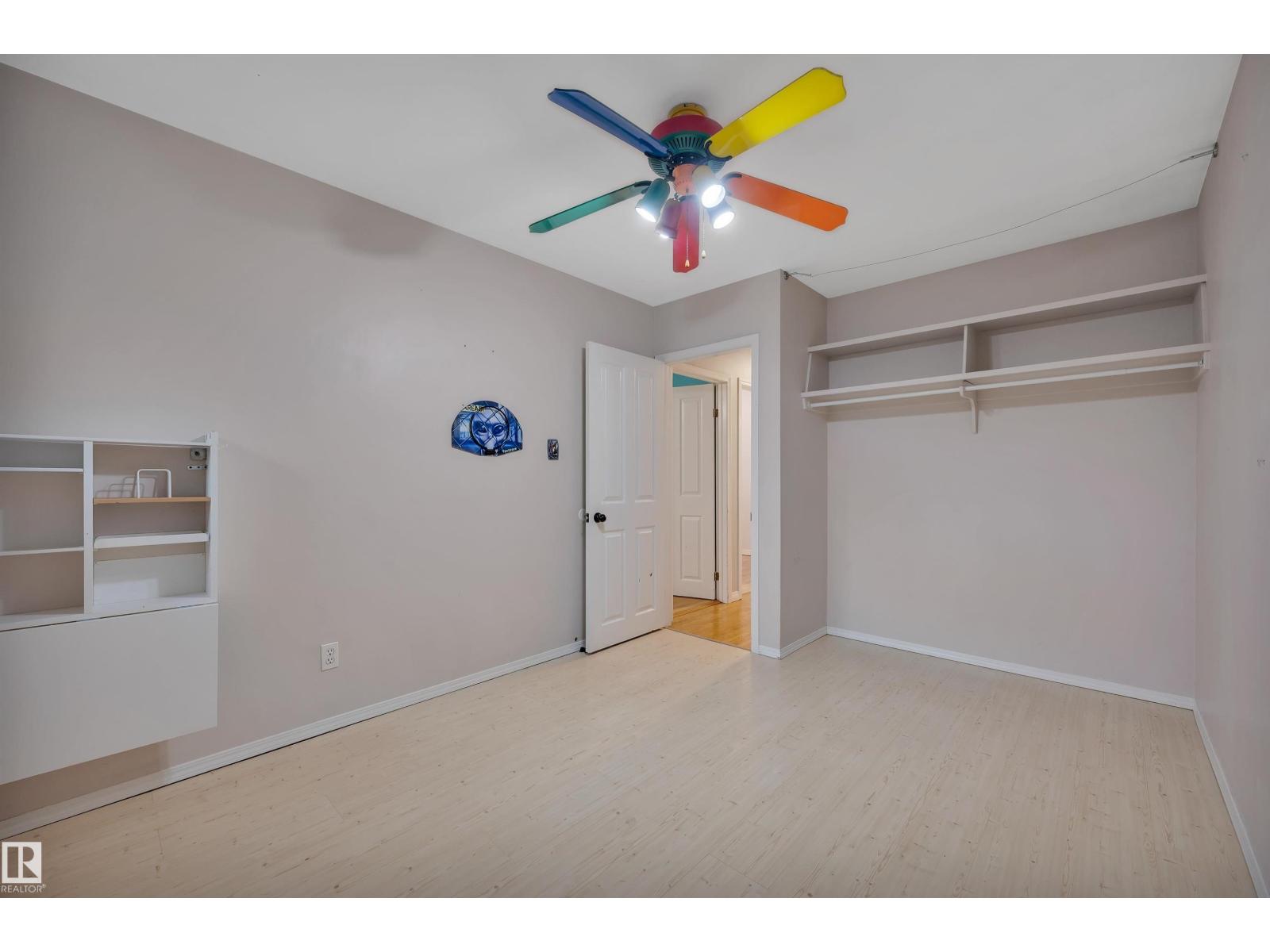 410 Conifer ST - 21
