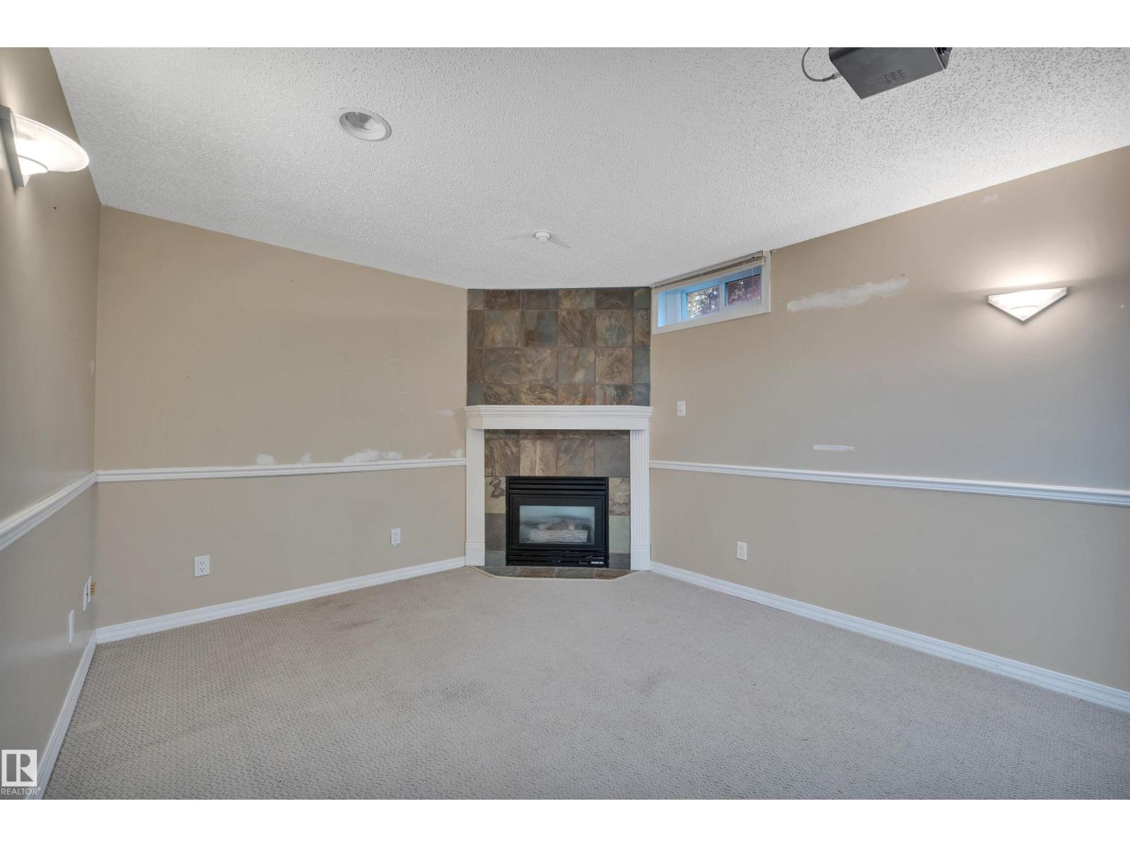 410 Conifer ST - 28