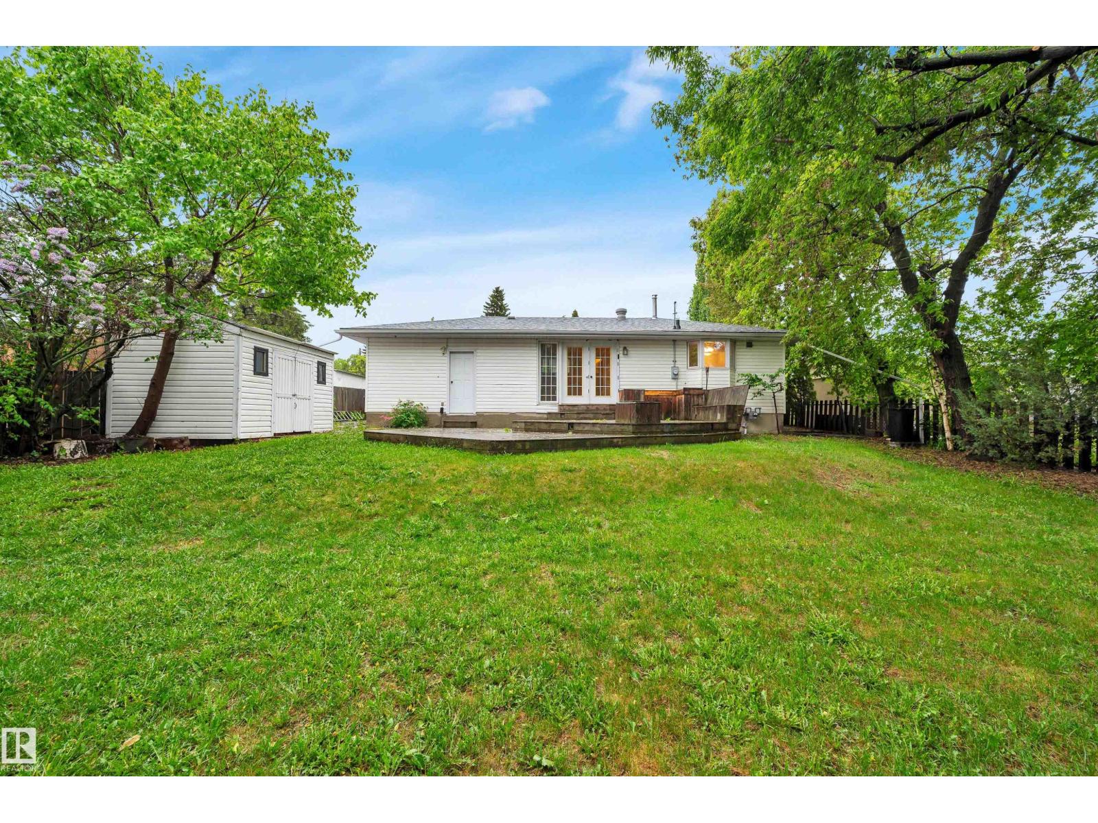 410 Conifer ST - 47