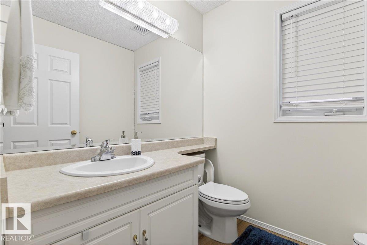 15736 133 ST NW - 18