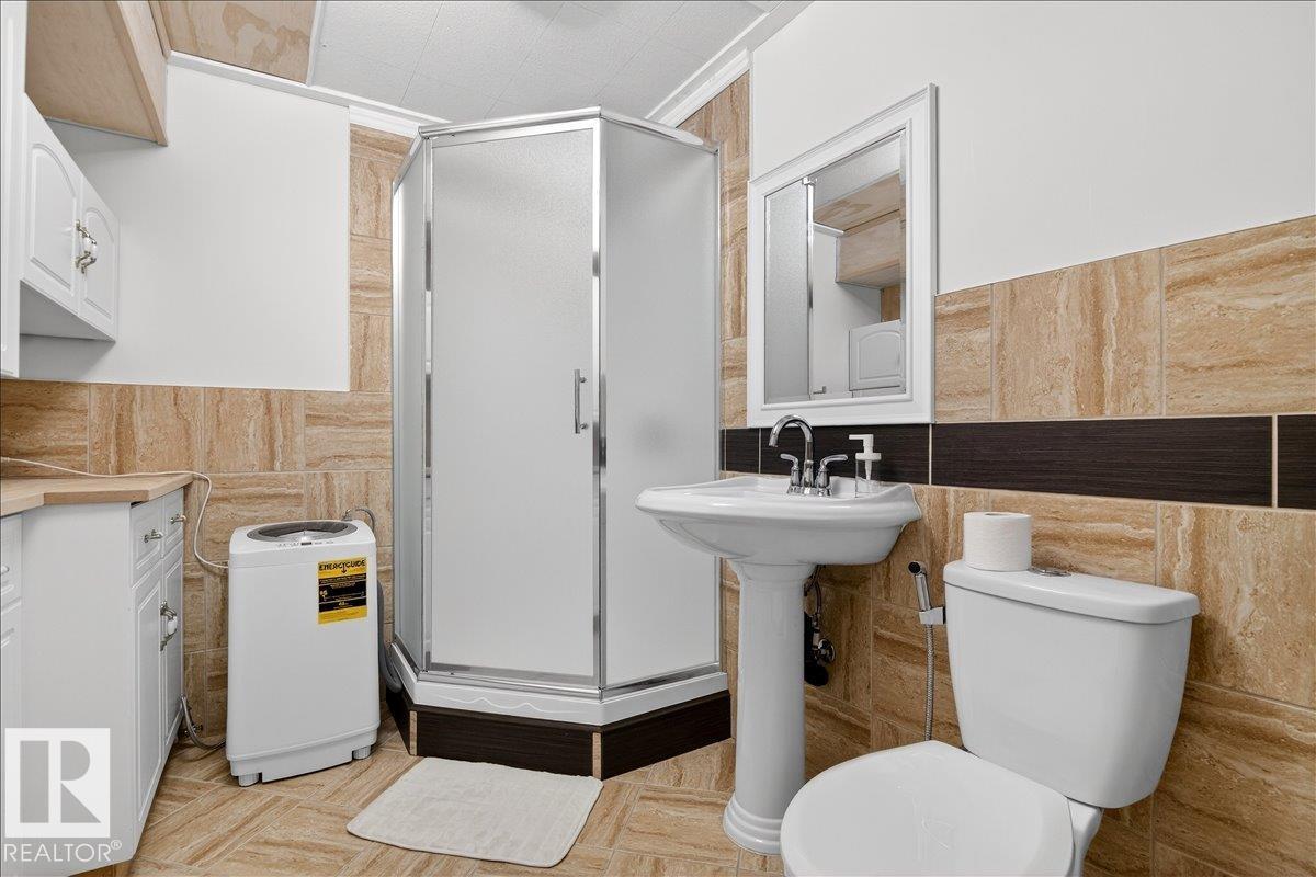 15736 133 ST NW - 44