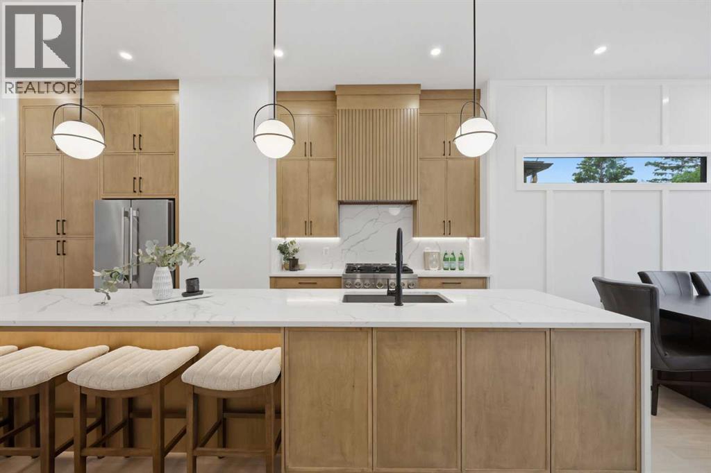 806 23 Avenue SE - 11