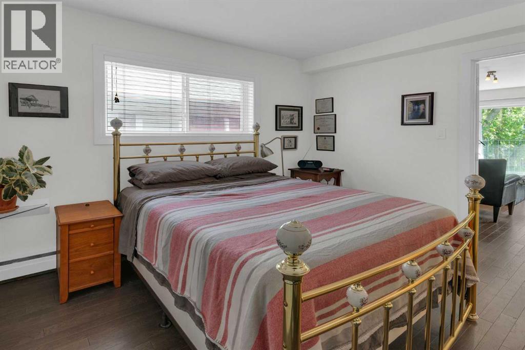 #302 1736 13 Avenue SW - 17