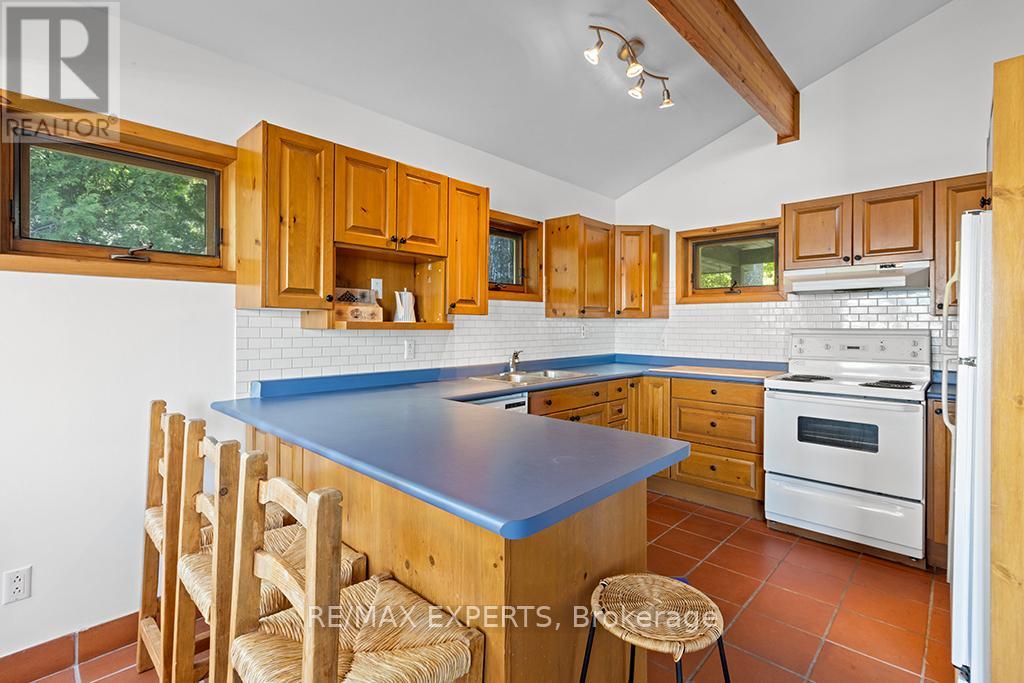 341 CEDAR AVENUE - 9