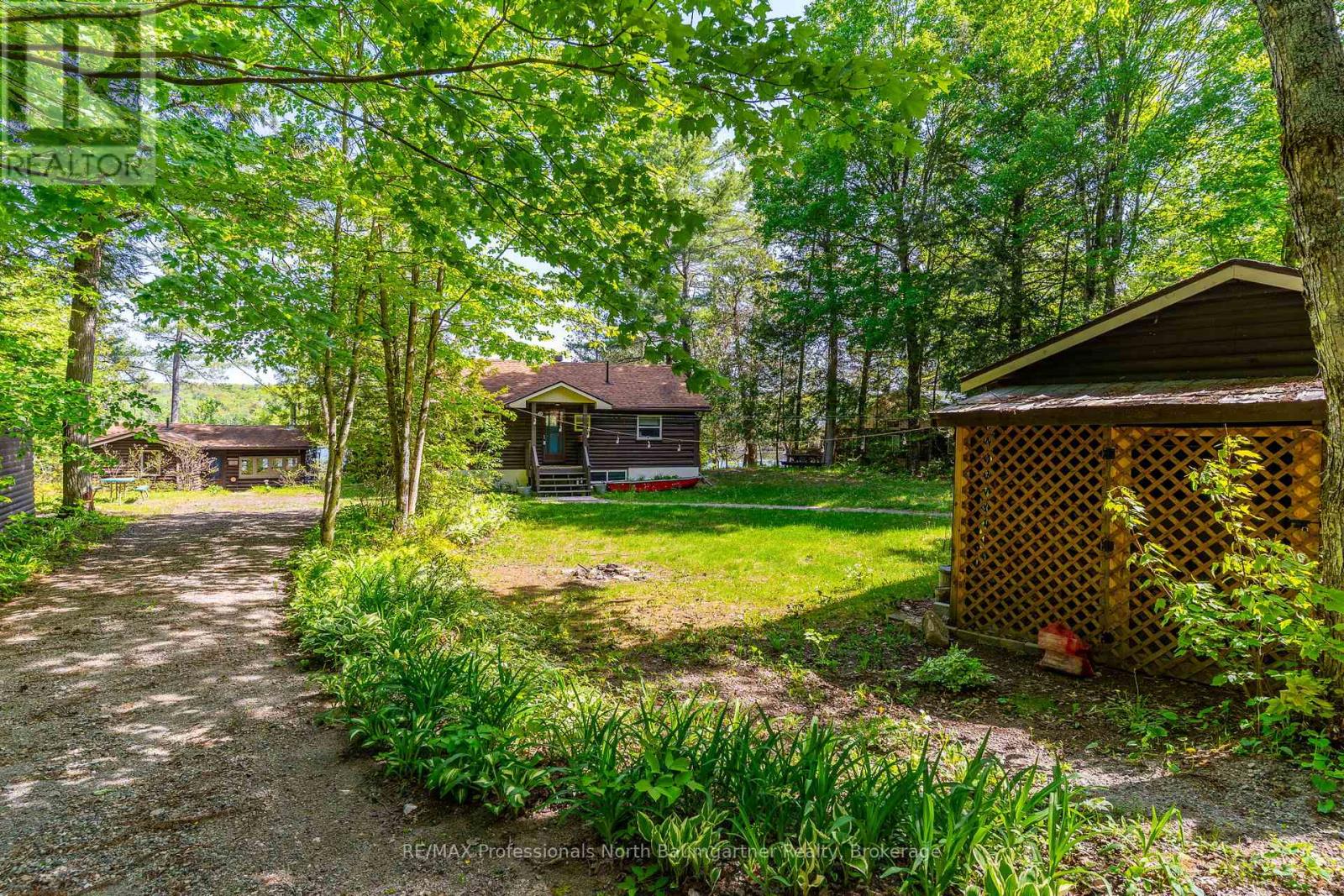 1012 COULSON LANE - 33