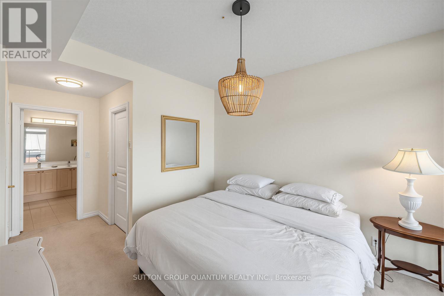 #304 80 PORT STREET E - 18