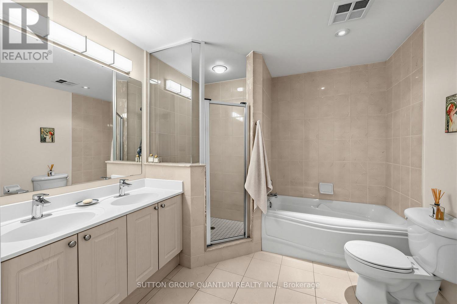 #304 80 PORT STREET E - 19