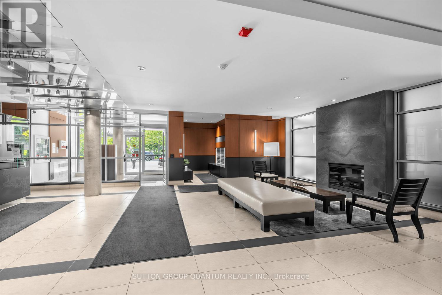 #304 80 PORT STREET E - Image 3