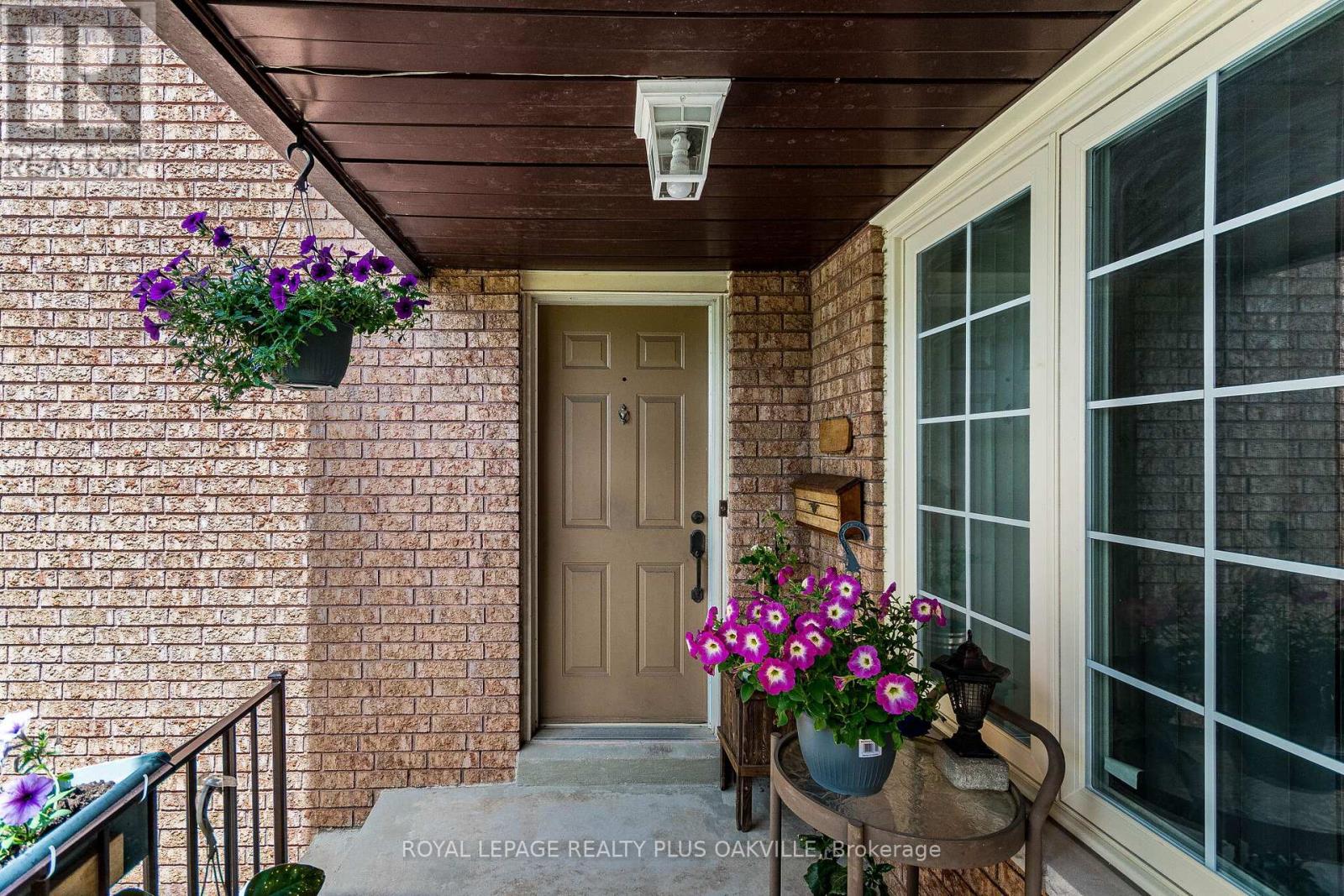 1520 ROSEWAY DRIVE - 4