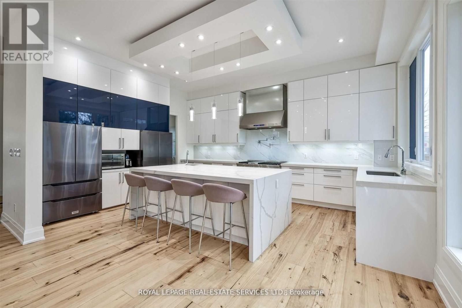 61 DANE AVENUE - 8