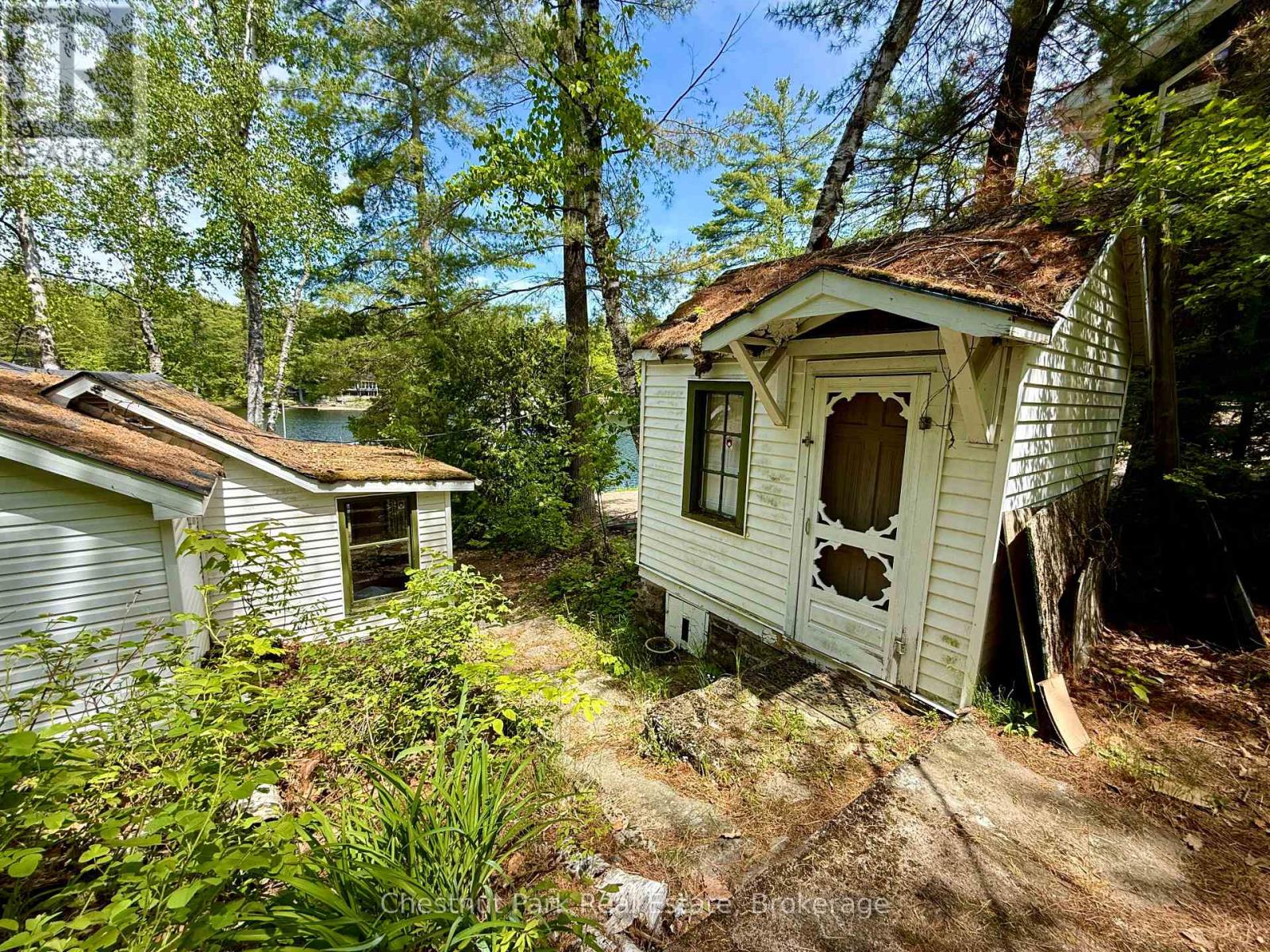 1042 ROAD 3100 ROAD - 8