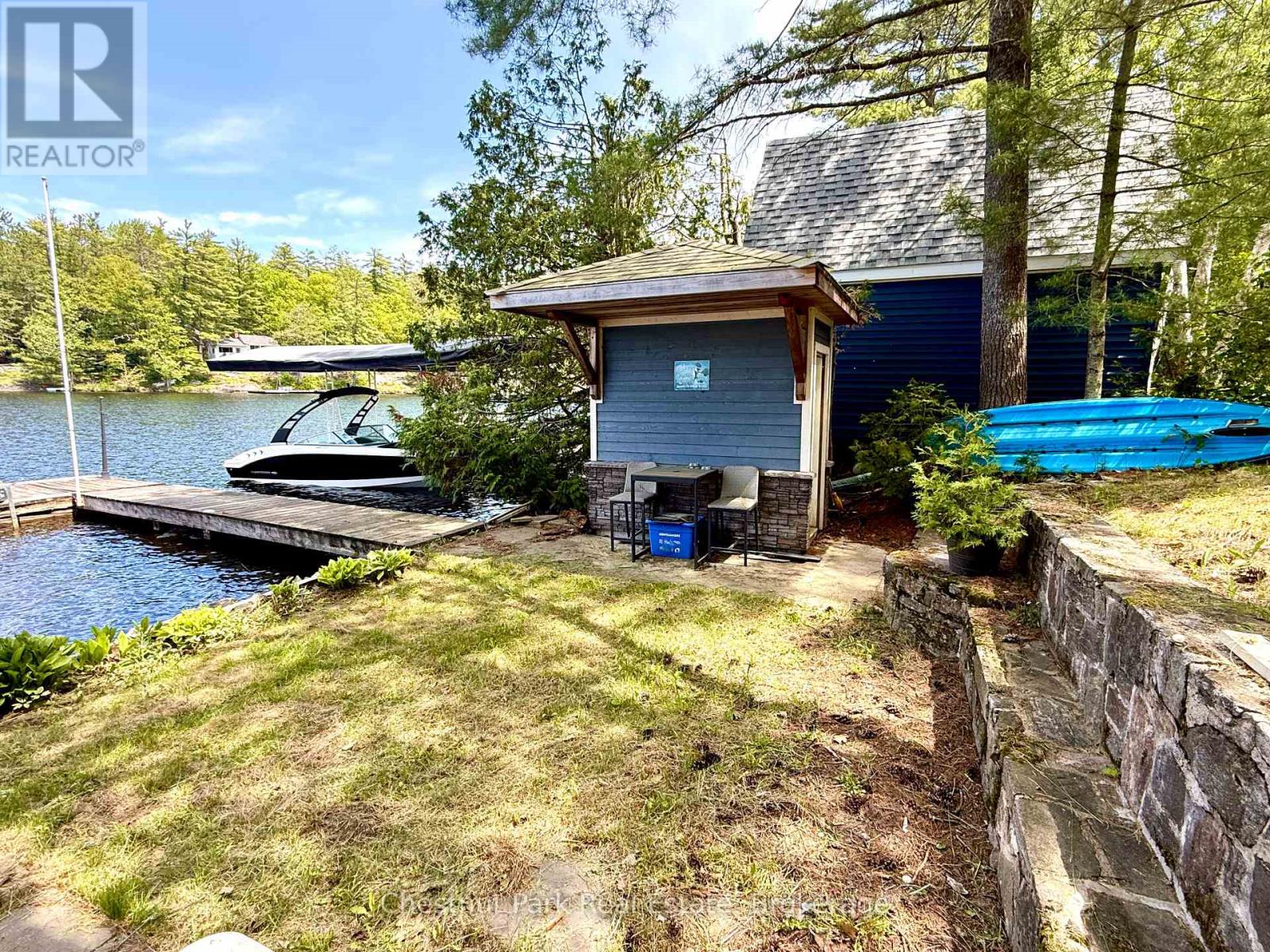 1042 ROAD 3100 ROAD - 6