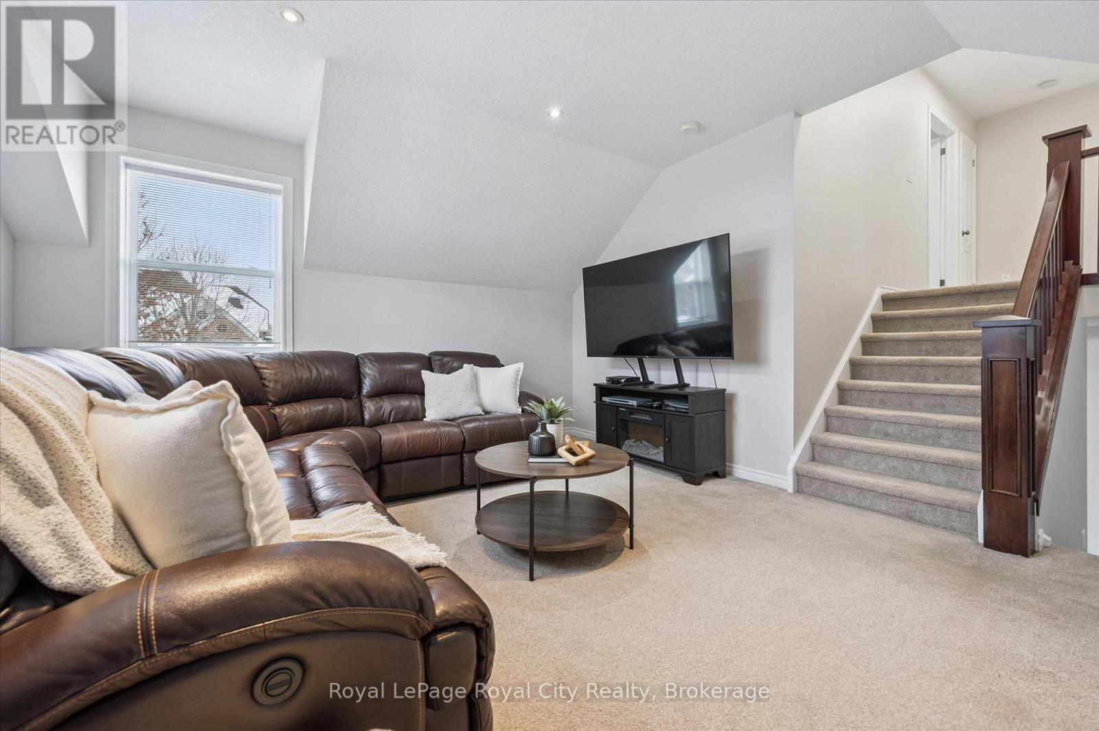 273 CARRINGTON DRIVE - 23