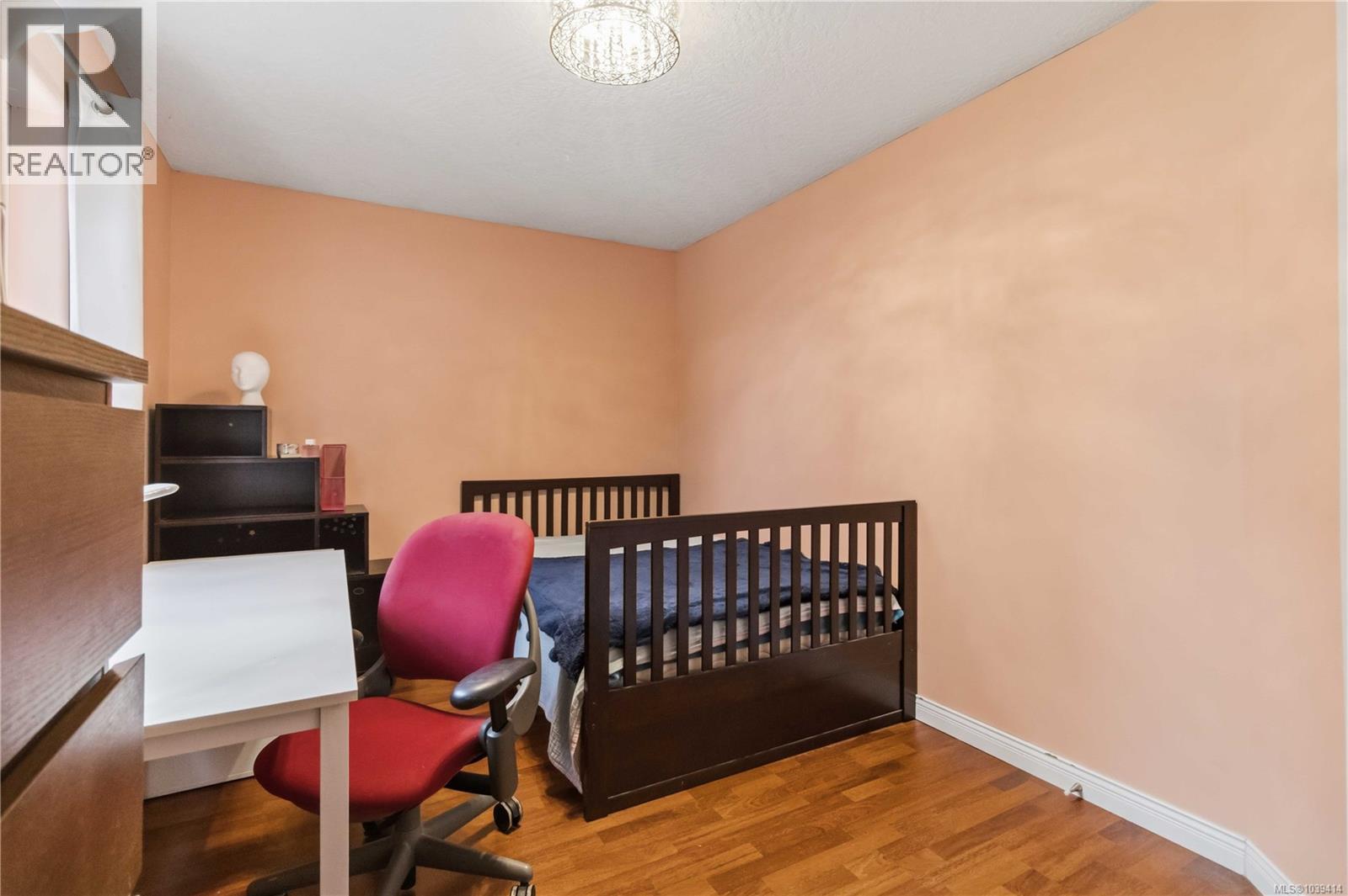 1131 Donna Ave - 31